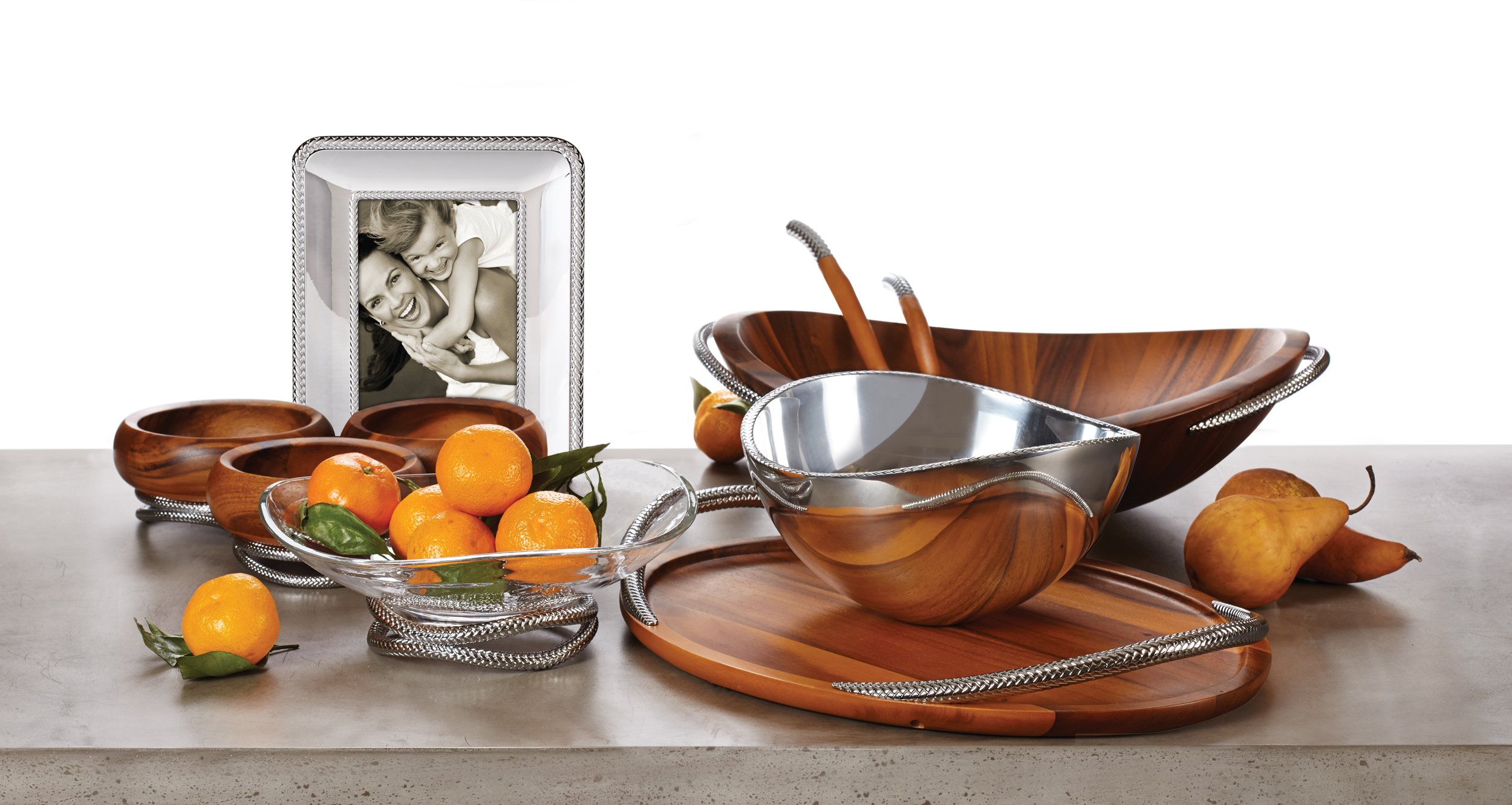 Nambe Braid Bowl - 8.5 Inch Metal Alloy Serving Dish for Side Dishes, Pasta, Guacamole | Oven & Freezer Safe | Heat & Chill Resistant (Silver) | Perfect for Entertaining, Meal Prep & Kitchen Storage