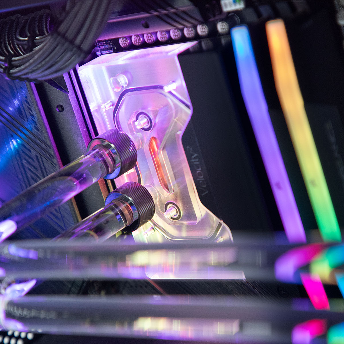 EK Fluid Conqueror Gaming PC with RTX 4080 & Ryzen 7 7800X3D - High Performance Desktop for 4K Gaming, Streaming & Content Creation