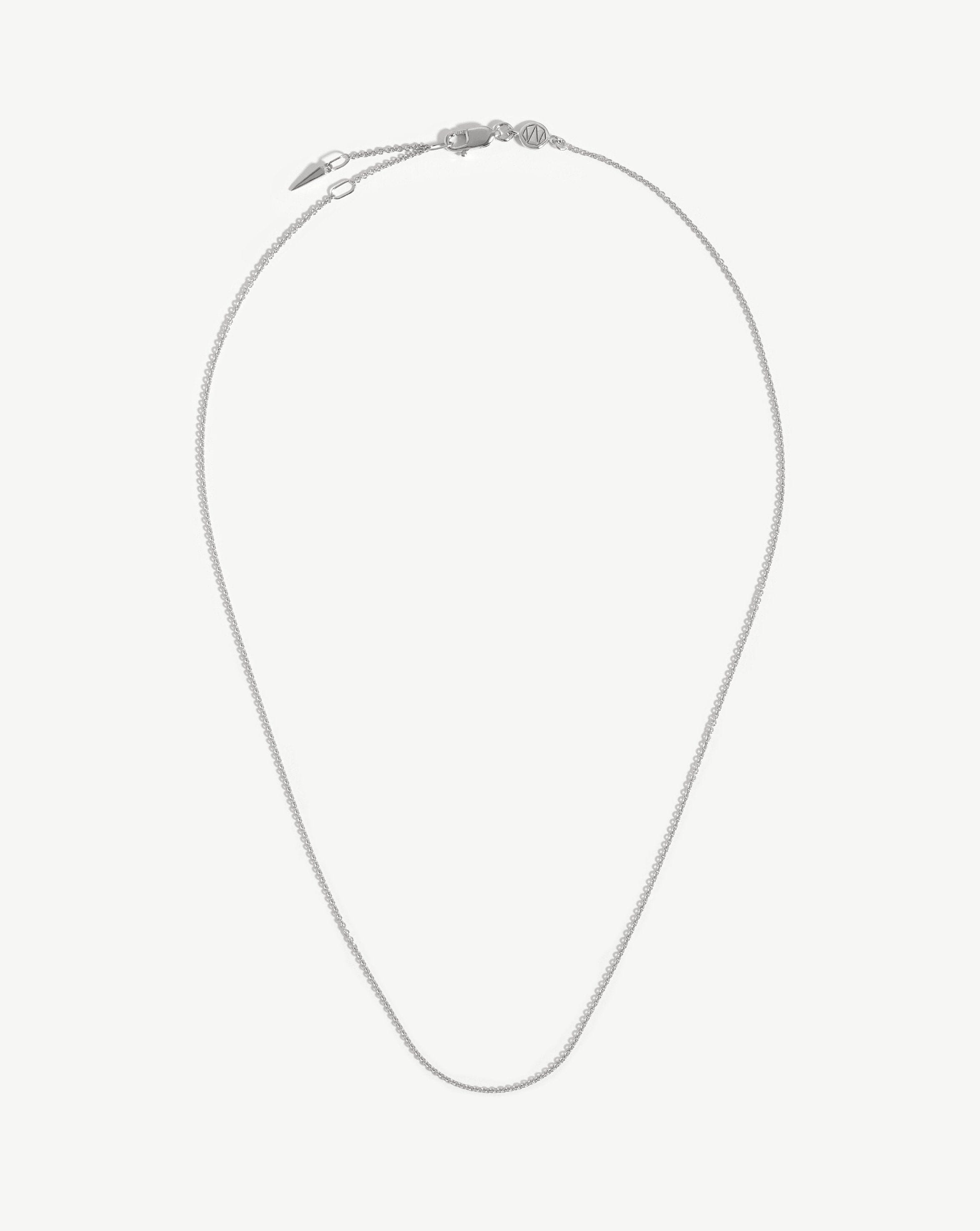 Elegant Short Chain Necklace for Women - Dainty Layering Necklace, Minimalist Gold or Silver Pendant Jewelry - Perfect for Everyday Wear, Gifts & Special Occasions