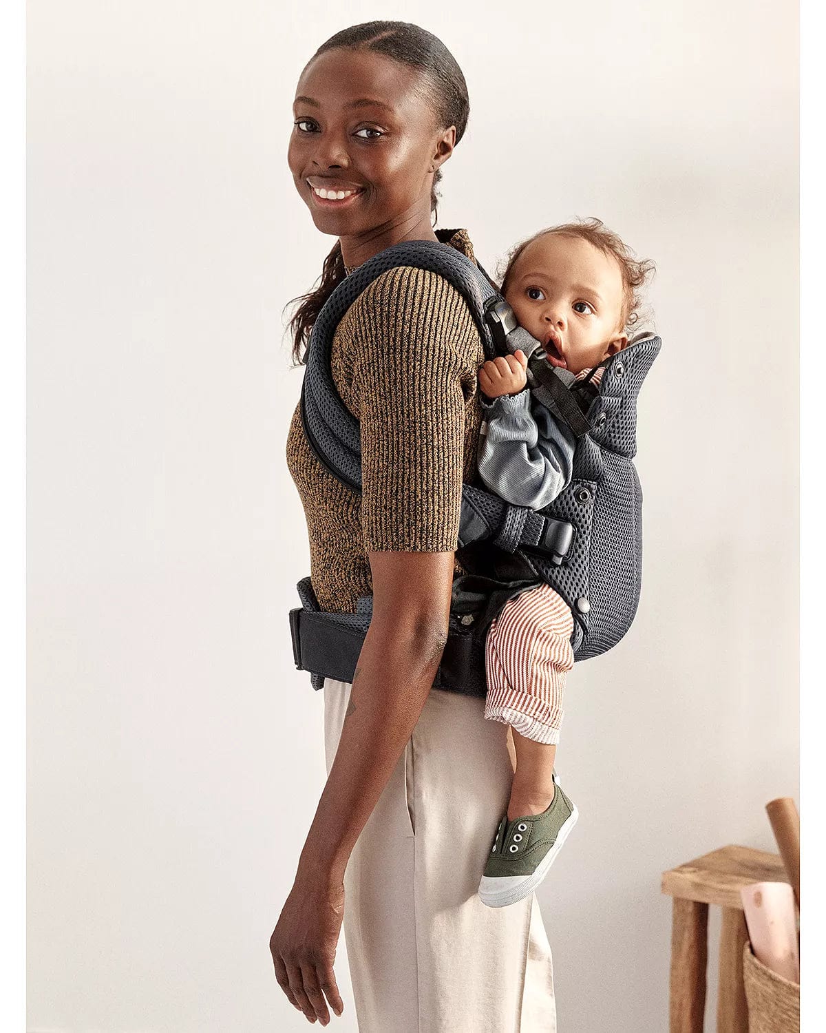 Baby Bjorn Baby Carrier Harmony 3D Mesh - Ergonomic Infant Carrier for Newborns to Toddlers - Breathable Mesh for Comfort - Perfect for Travel, Hiking & Everyday Use