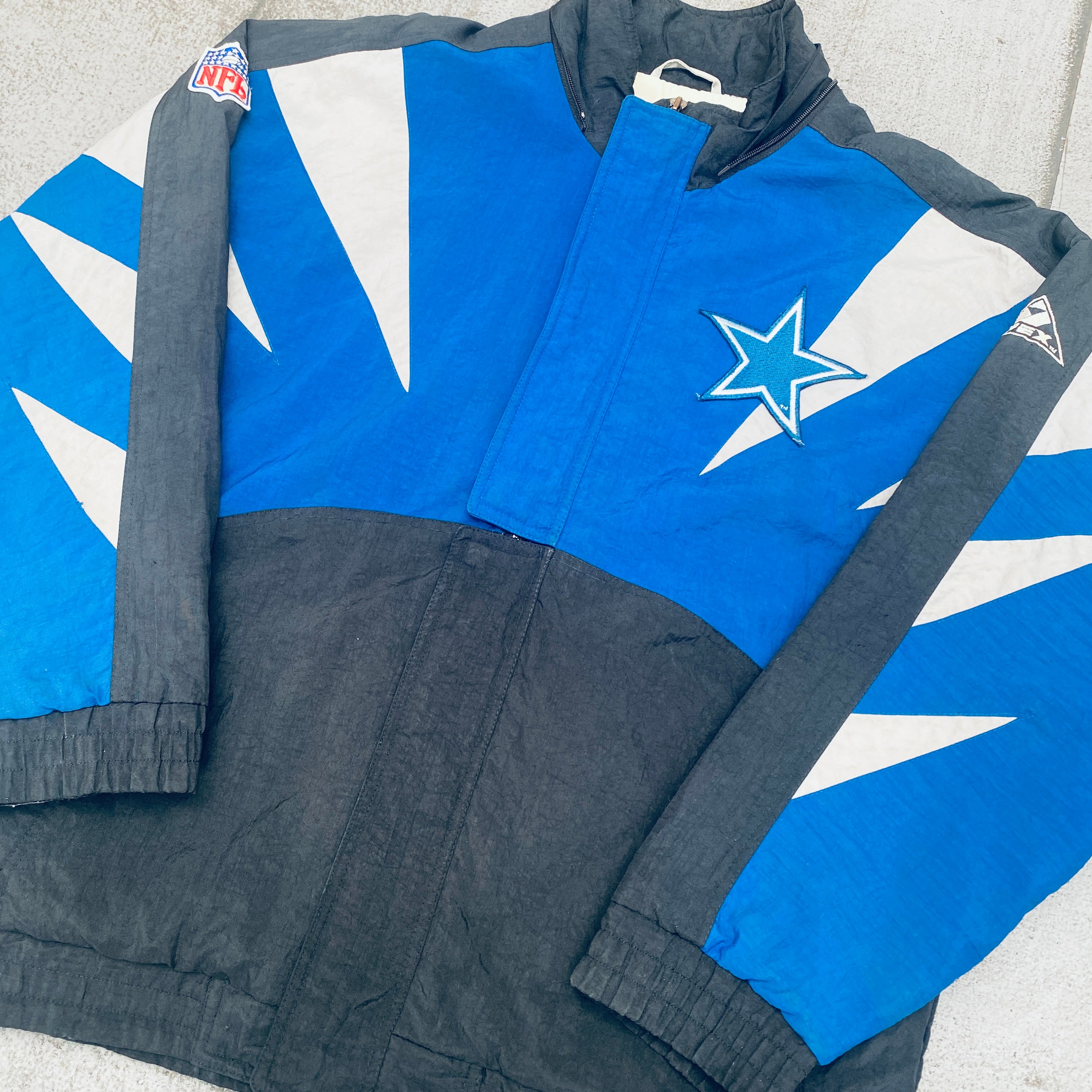 Dallas Cowboys 1990s Apex One Sharktooth Full Zip Proline Jacket - Men's Medium - Vintage NFL Football Fan Gear for Game Day & Casual Wear