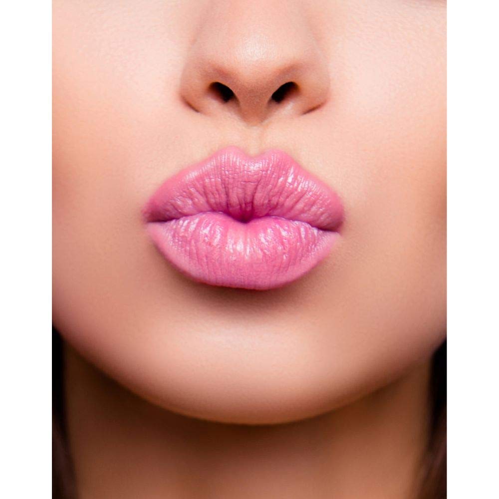 LAKMÉ Lip Love Chapstick Strawberry Flavor 4.5g - Moisturizing Lip Balm for Dry & Chapped Lips - Perfect for Winter Care, Daily Hydration & On-the-Go Use