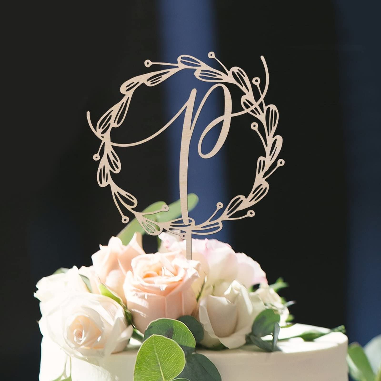 Personalized Wooden Monogram Cake Topper - Rustic Wreath Letter P for Wedding & Birthday Cake Decoration - Handmade Custom Initial Cake Decor (Design 07) | Perfect for Rustic Weddings, Birthday Parties & Anniversary Celebrations