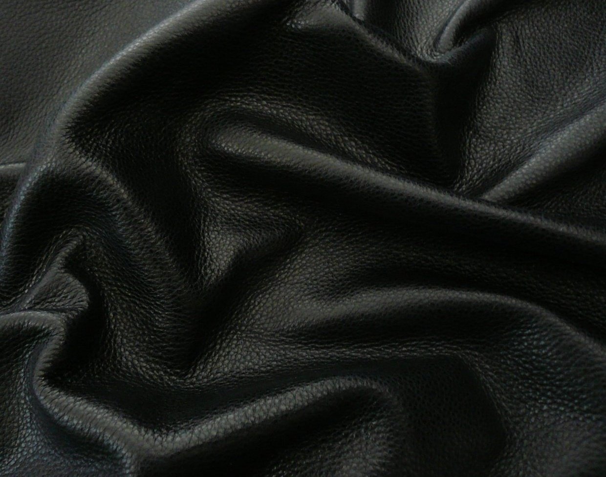 Premium REED Leather HIDES - 20 Sq Ft Genuine Cowhide Skins in Black | High-Quality Leather for DIY Crafts, Upholstery & Fashion Accessories | Perfect for Furniture, Handbags, Jackets & Home Decor Projects