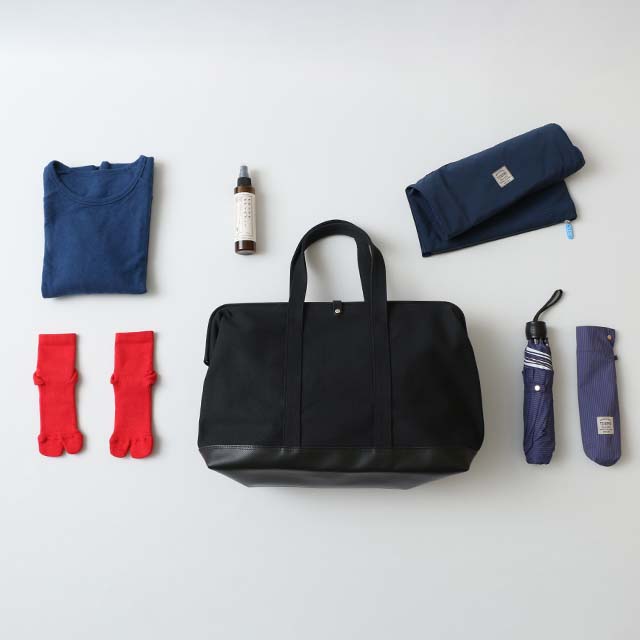 Stylish Black Doctor's Bag Design Handbag for Women - Perfect for Work, Travel & Everyday Use