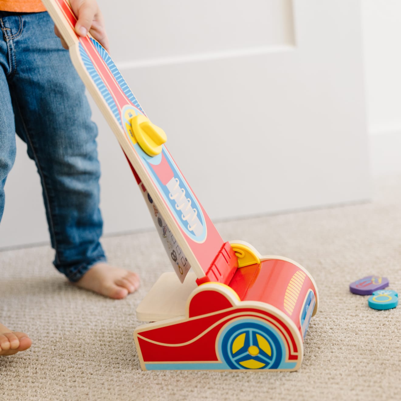 Kids Vacuum Cleaner Toy Set - Pretend Play Cleaning Toy for Toddlers & Preschoolers - Fun Role Play for Housekeeping & Cleaning Games