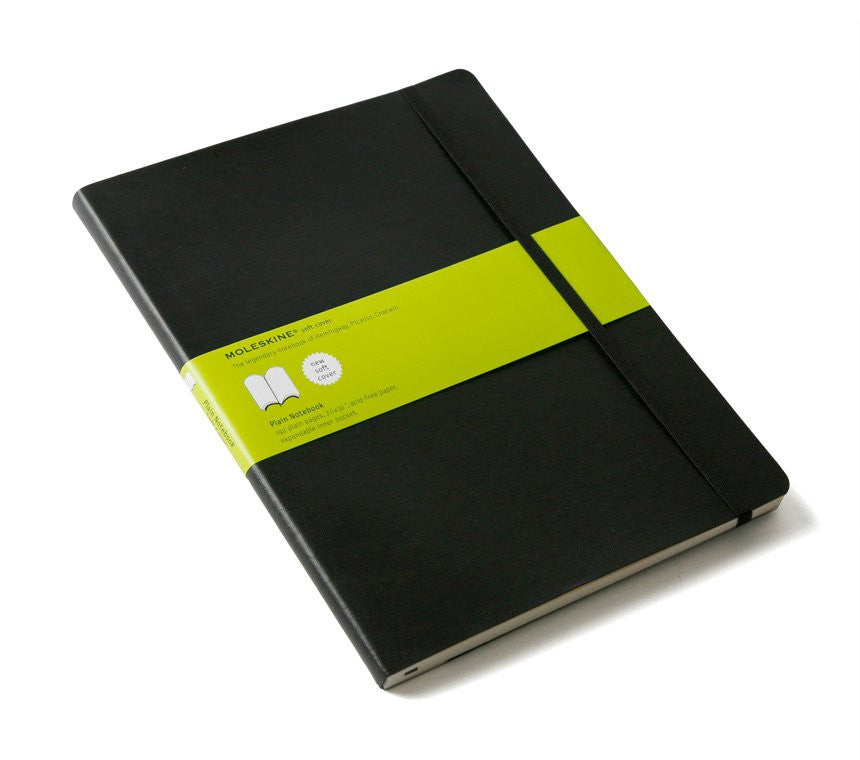 Moleskine Classic Plain Notebook - Hard Cover, Large (5