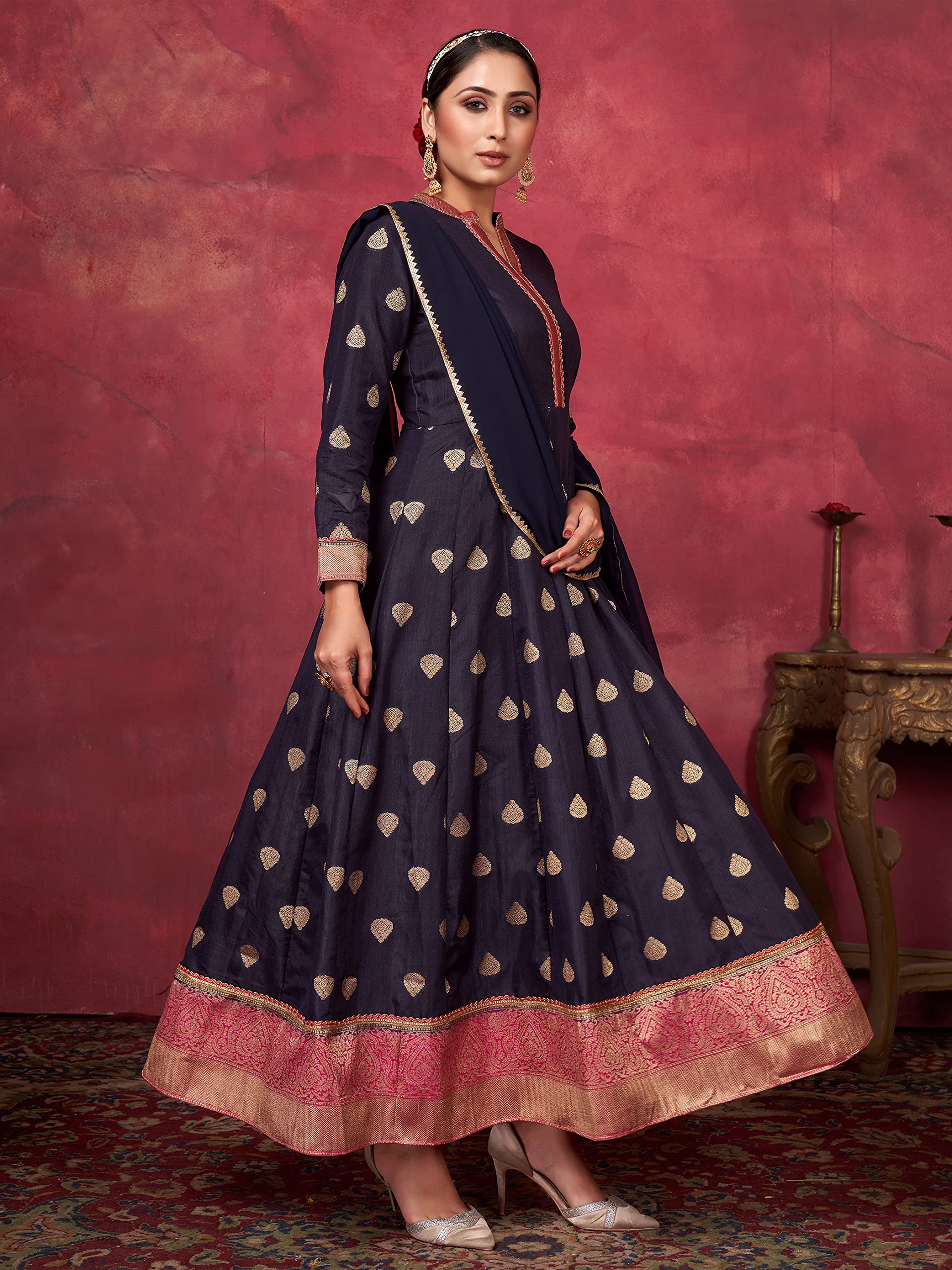 Plus Size Indian Pakistani Kurti for Women with Dupatta | Art Silk Woven Kurta Kurtis Dress - Elegant & Comfortable Ethnic Wear for Parties, Weddings & Festivals