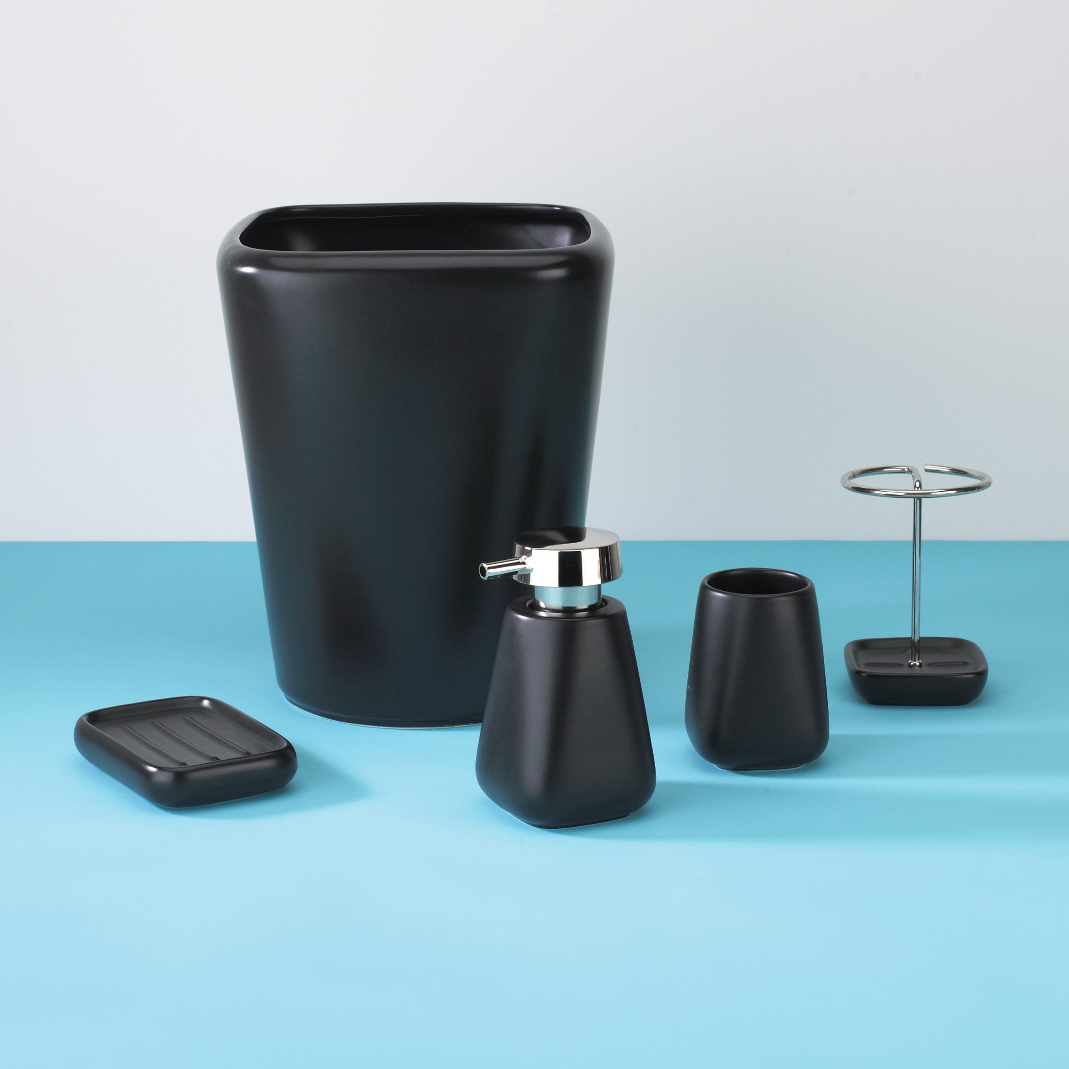 Umbra Kona Ceramic Bathroom Tumbler for Toothbrush & Cosmetics - Modern Black Toothbrush Holder for Bathroom Countertop Organization