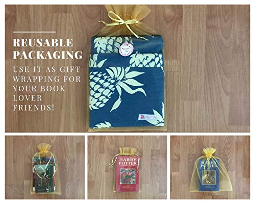 Skulls & Flowers Book Sleeve - Protective Cover for Hardcover & Paperback Books - Perfect Gift for Book Lovers - Ideal for Reading, Travel, and School Use