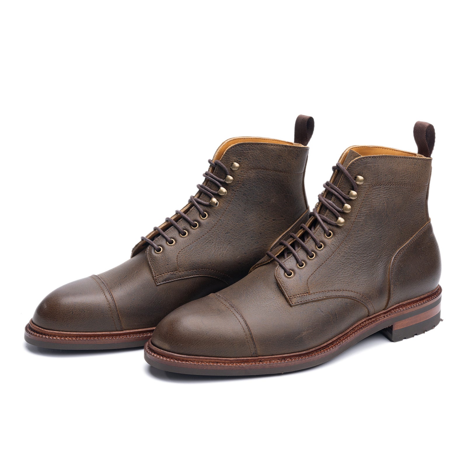 Original Title: 116210 CAPER GREEN WAXY KUDU E (ULTRAFLEX SYSTEM)   Optimized Title: **Caper Green Waxy Kudu Leather Boots - Ultraflex System for Comfort & Durability - Perfect for Hiking, Outdoor Adventures & Casual Wear**