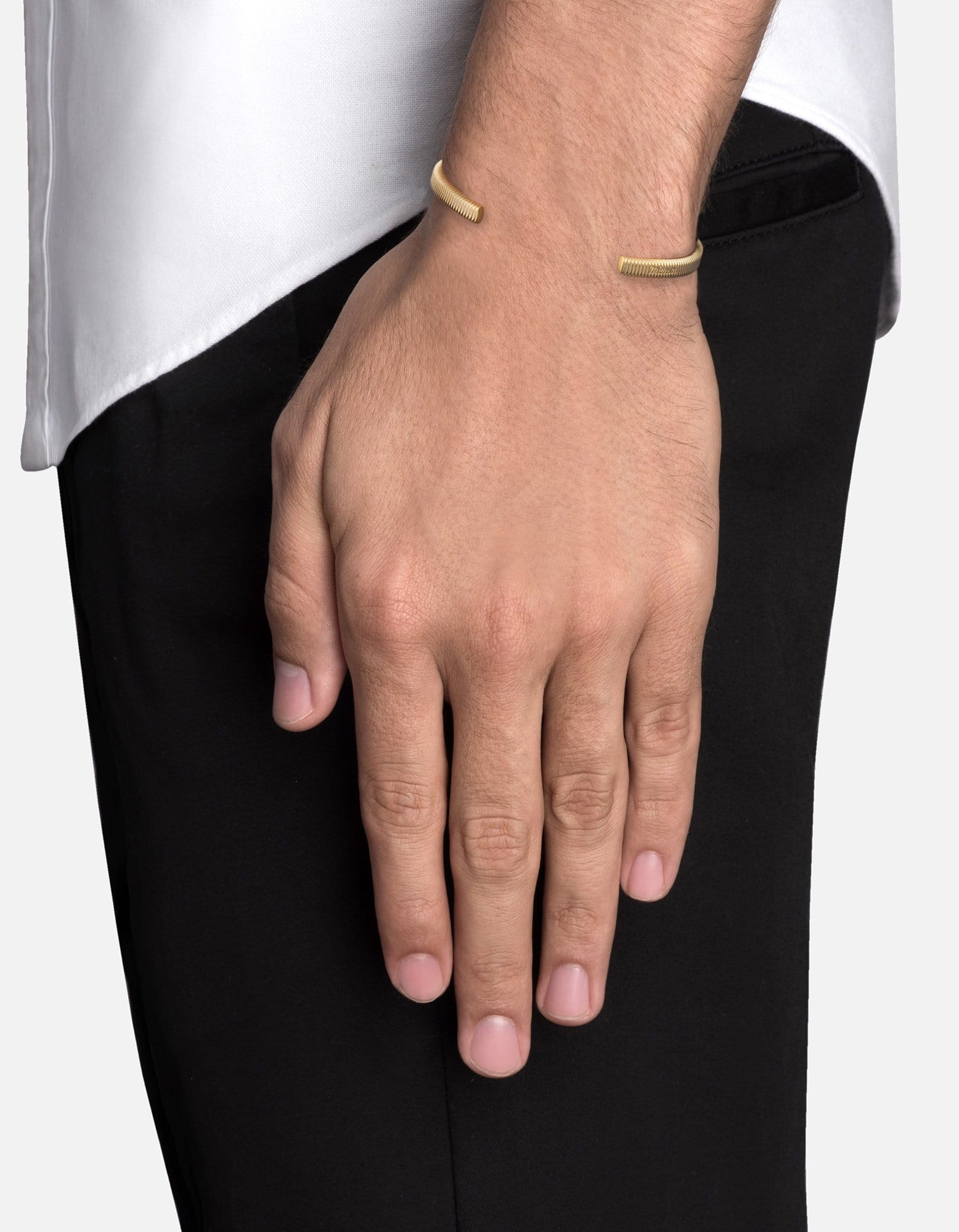 Matte Gold Thread Cuff Bracelet - Elegant Minimalist Jewelry for Women, Perfect for Everyday Wear & Special Occasions