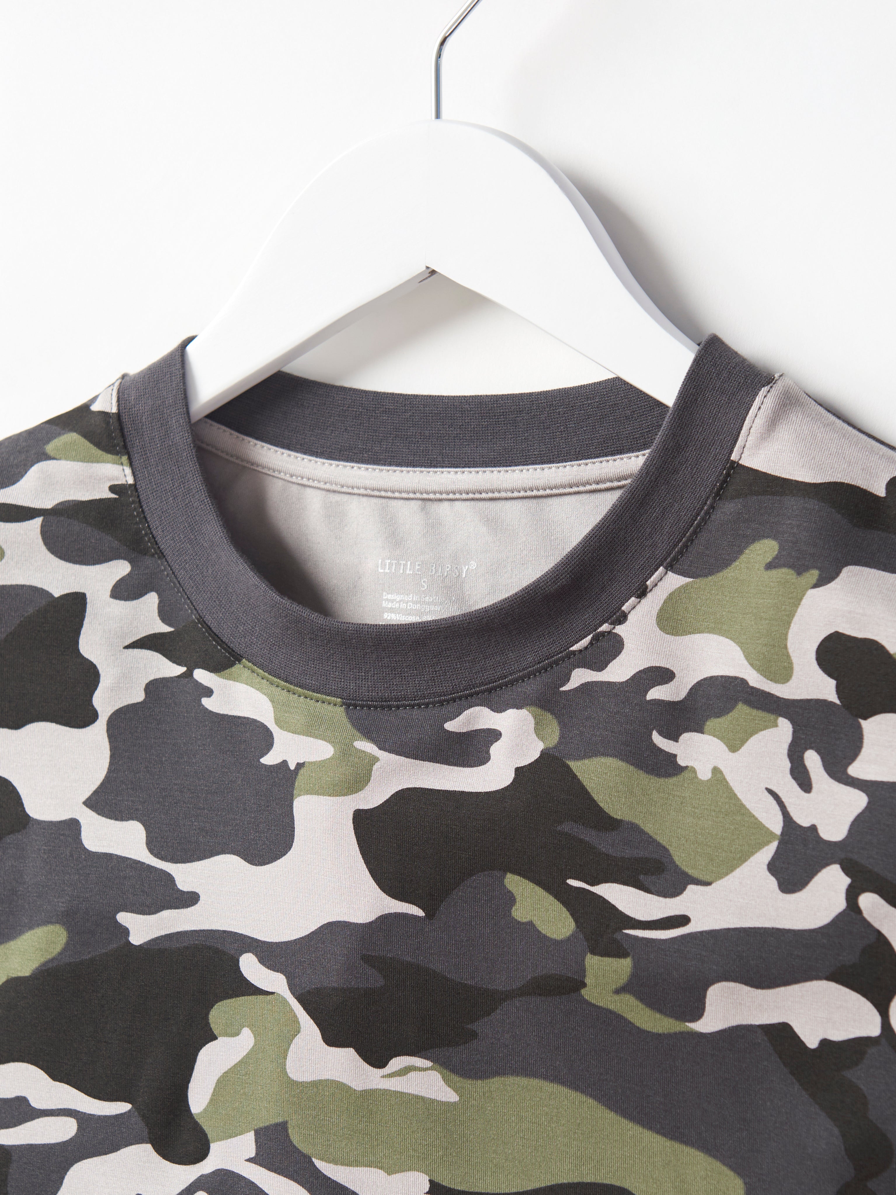Men's Oversized Bamboo T-Shirt - Army Camo Print - Soft & Breathable Eco-Friendly Fabric - Perfect for Casual Wear, Outdoor Activities & Lounge