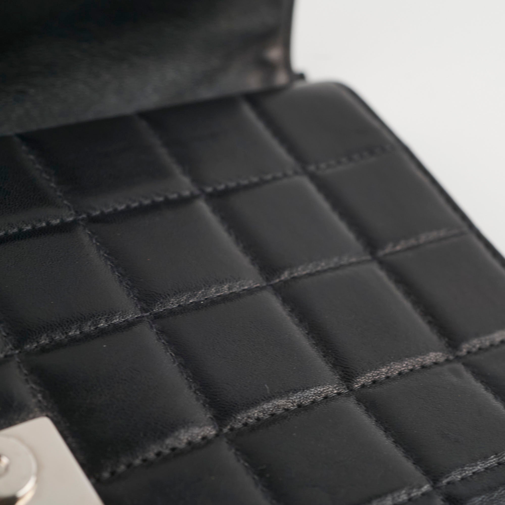 Chanel Black Lambskin Wallet on Chain WOC - Luxury Crossbody Bag for Women | Perfect for Evening Events, Parties & Date Nights