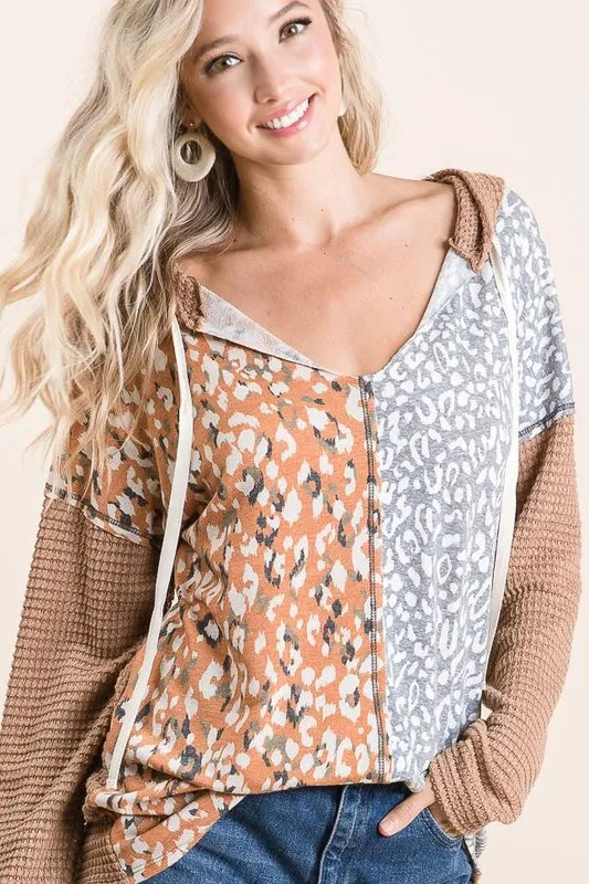 BiBi Popcorn Waffle Knit Hoodie with Print Block Front - Cozy Pullover Sweatshirt for Women | Perfect for Casual Outfits, Loungewear & Fall Fashion