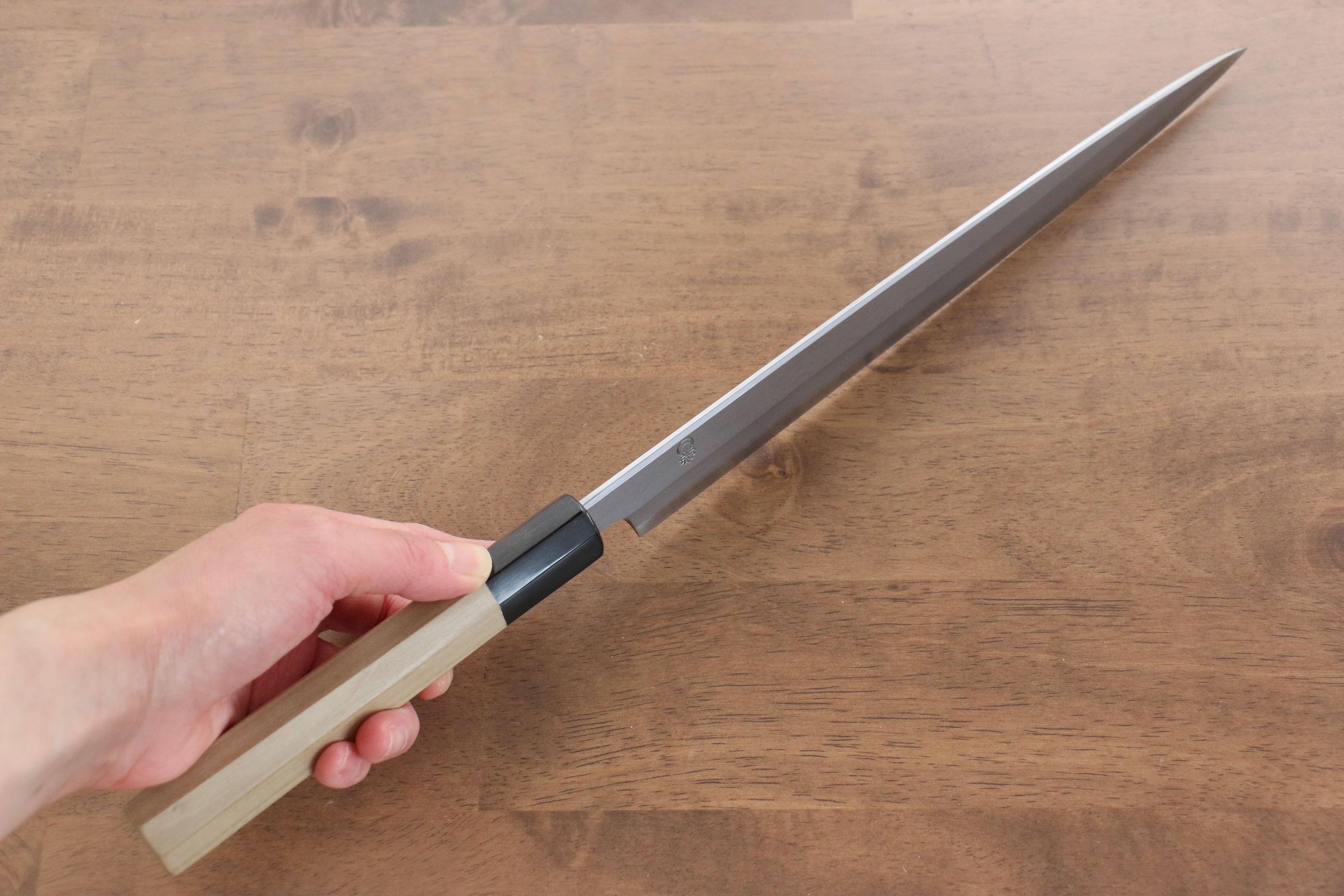 Premium Kikuzuki Blue Steel No.1 Damascus Yanagiba Sushi Knife 270mm - Magnolia Wood Handle - Japanese Chef Knife for Sushi, Sashimi & Precision Cutting - Professional Kitchen & Home Cooking Essential