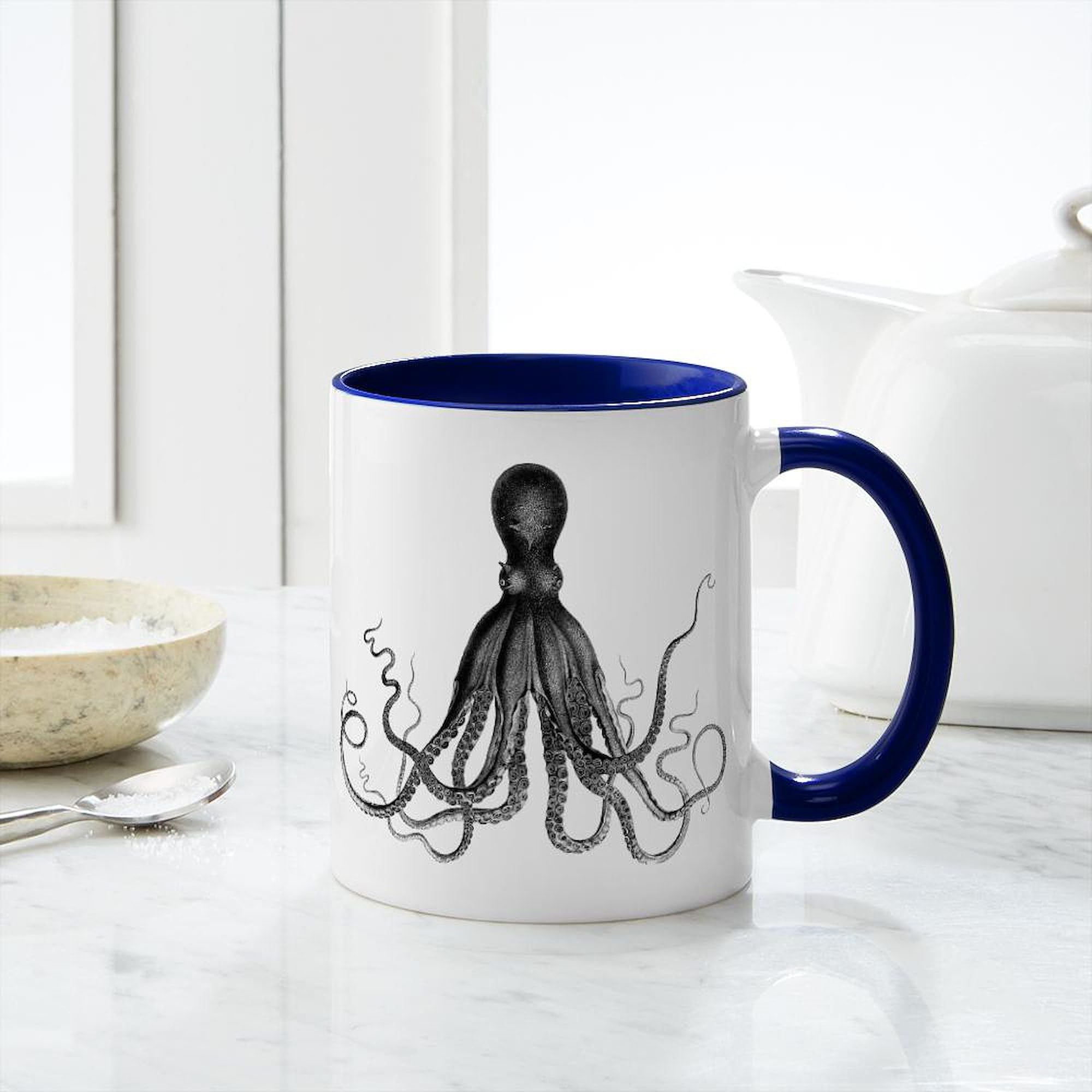Vintage Octopus Coffee Mug 11 oz (325 ml) - Ceramic Tea Cup with Handle - Perfect for Home, Office & Gifts - Unique Sea Creature Design for Coffee & Tea Lovers