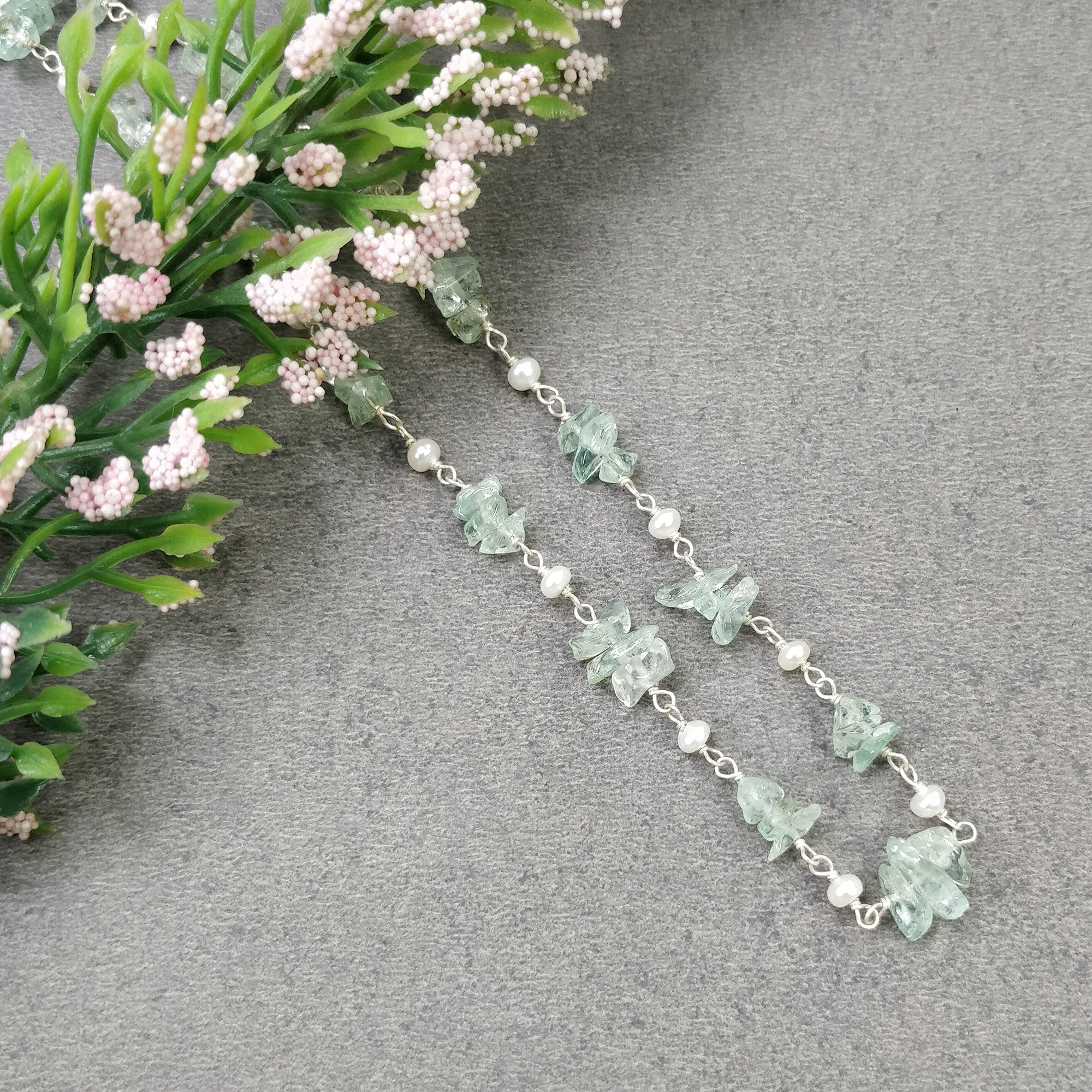 Natural Raw Emerald & Pearl Gemstone Beads Necklace - 925 Sterling Silver Uncut Emerald Pearl Chain Jewelry for Women - Elegant Statement Gift for Her, Perfect for Weddings, Parties & Special Occasions