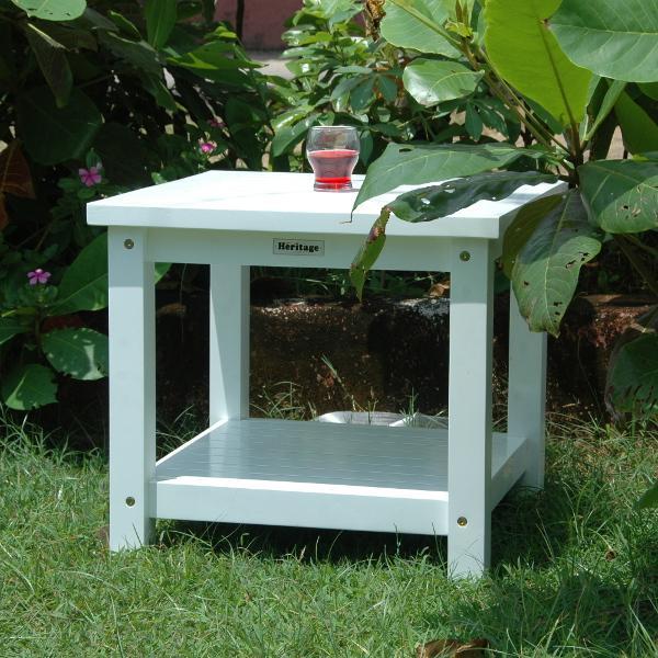 Kenzie Square Side Table - Modern End Table for Living Room, Bedroom & Office - Small Accent Table with Sturdy Metal Frame & Wooden Top - Perfect for Coffee, Books & Decor