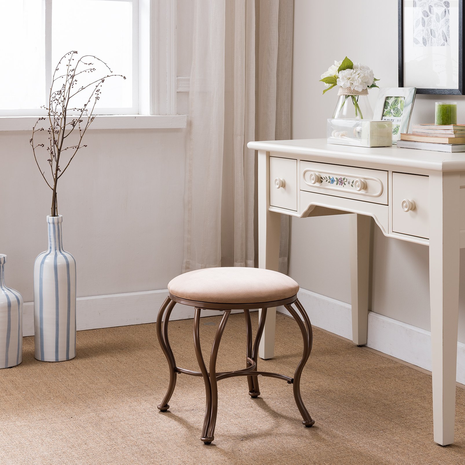 KB Designs - Upholstered Backless Metal Vanity Stool in Gold/Brown | Elegant Makeup Seat for Dressing Table, Bedroom Decor & Boudoir Stool | Perfect for Vanity, Dressing Room & Home Decor