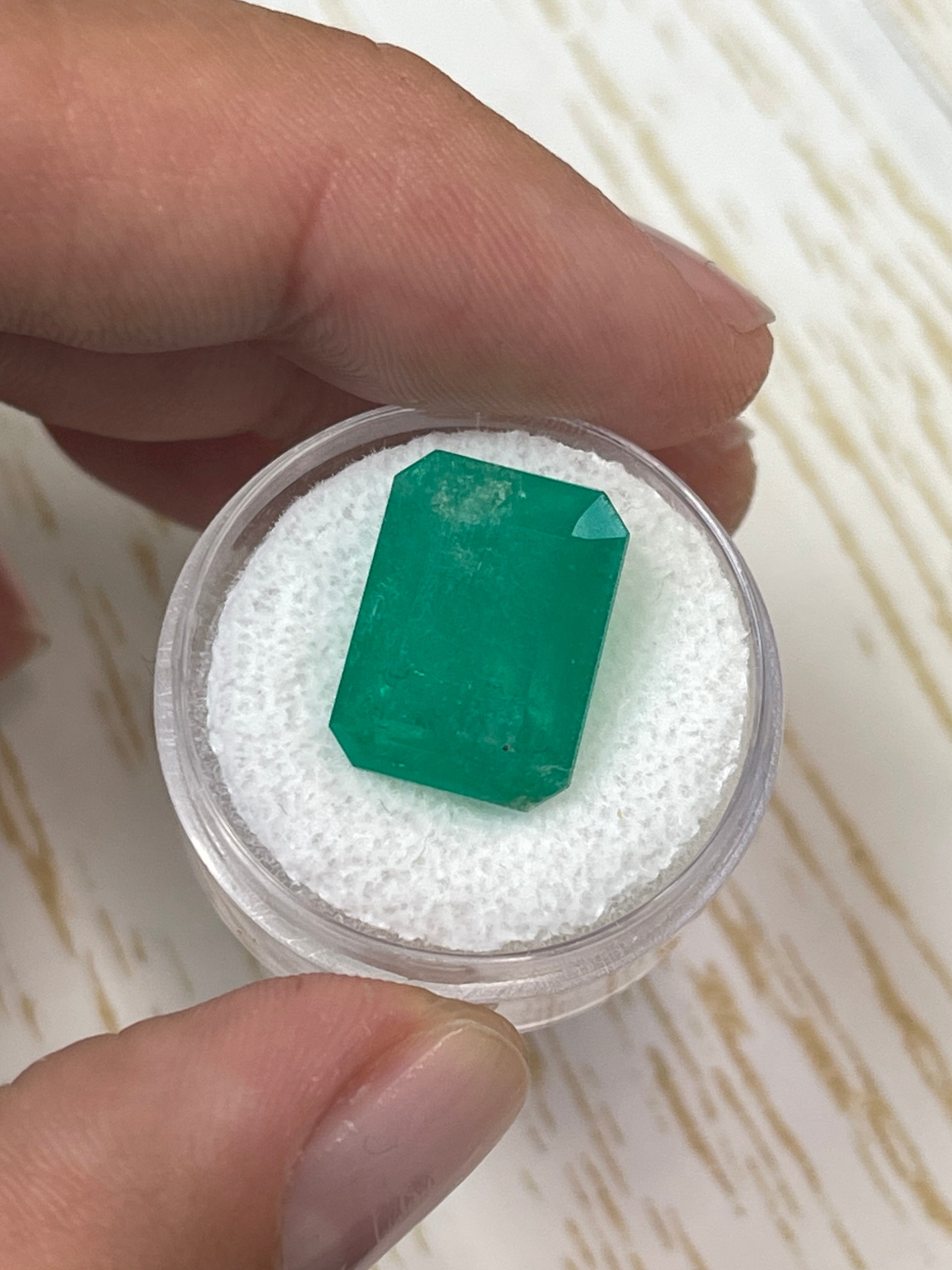 12.13 Carat Natural Colombian Emerald Loose Gemstone - 15.5x11.5mm Emerald Cut for Jewelry Making & Engagement Rings