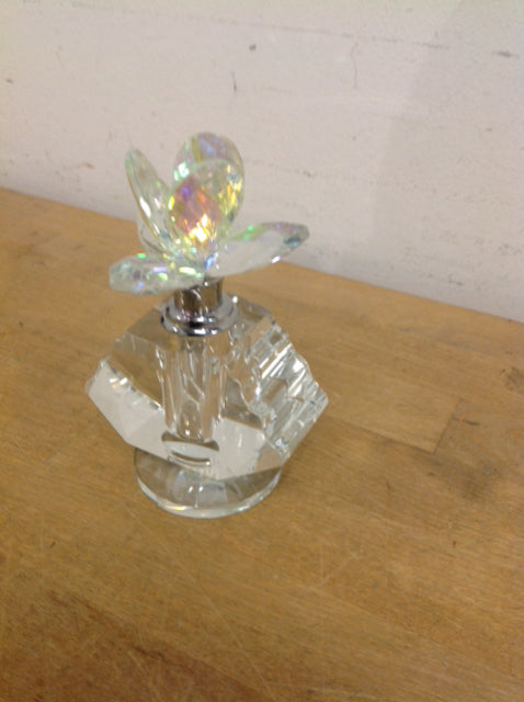 Elegant Cut Crystal Flower Perfume Bottle - Luxury Glass Fragrance Dispenser for Women, Home Decor & Gift Ideas