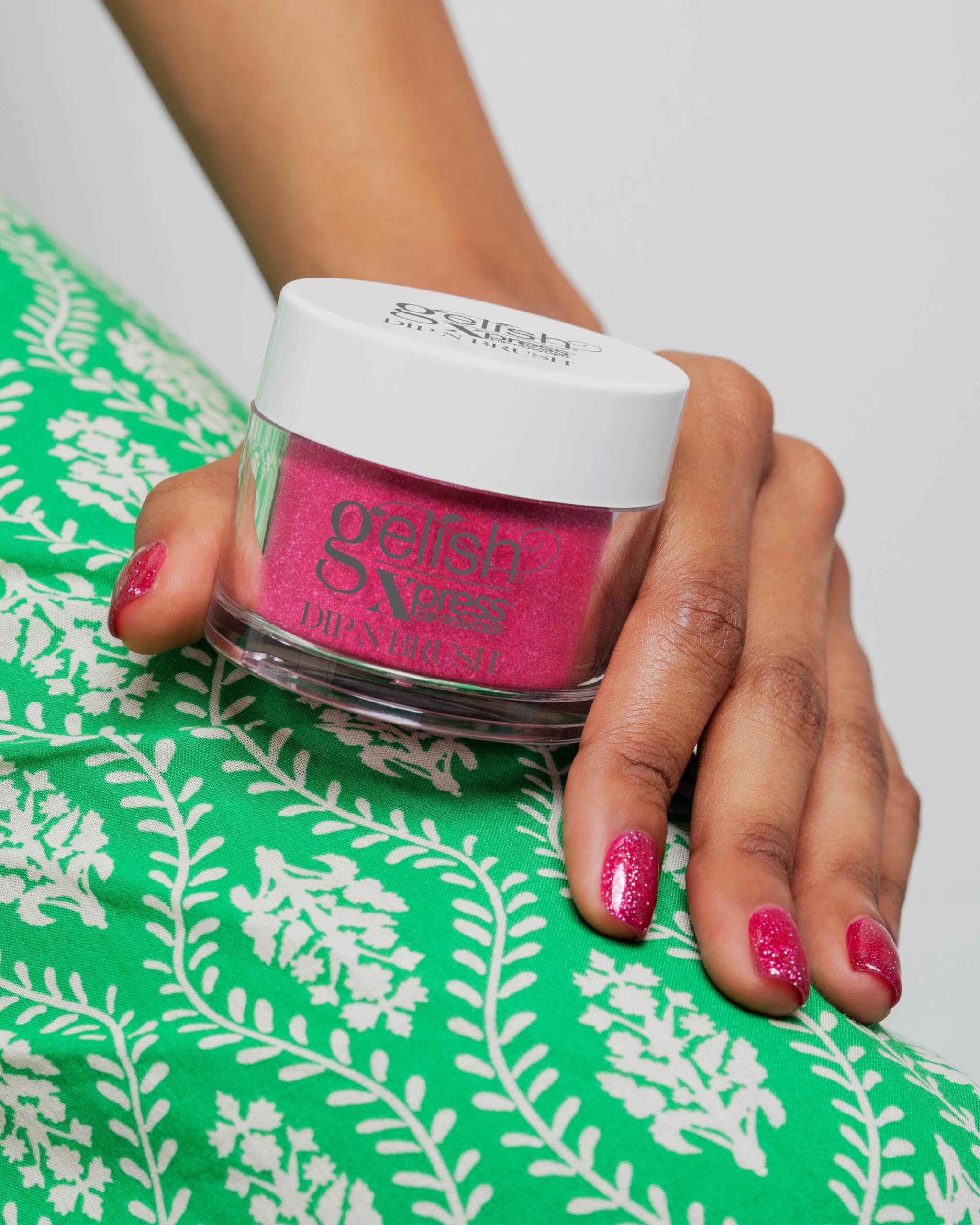 Gelish Professional Nail Dip Powder Kit - 1.5oz Long Lasting Dip Powder Colors for Manicures & Pedicures | Perfect for Salon, Home Use & DIY Nail Art