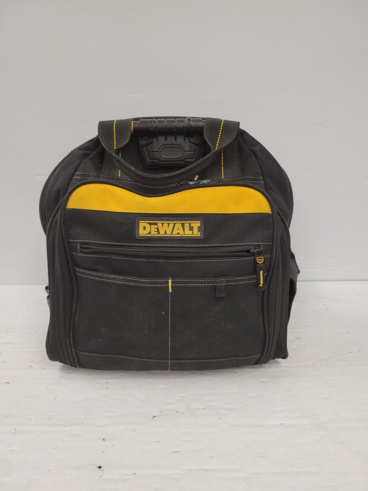 DEWALT 1 Zipper Tool Bag - Heavy Duty Storage for Tools & Accessories - Perfect for Construction, DIY Projects & On-the-Go Professionals