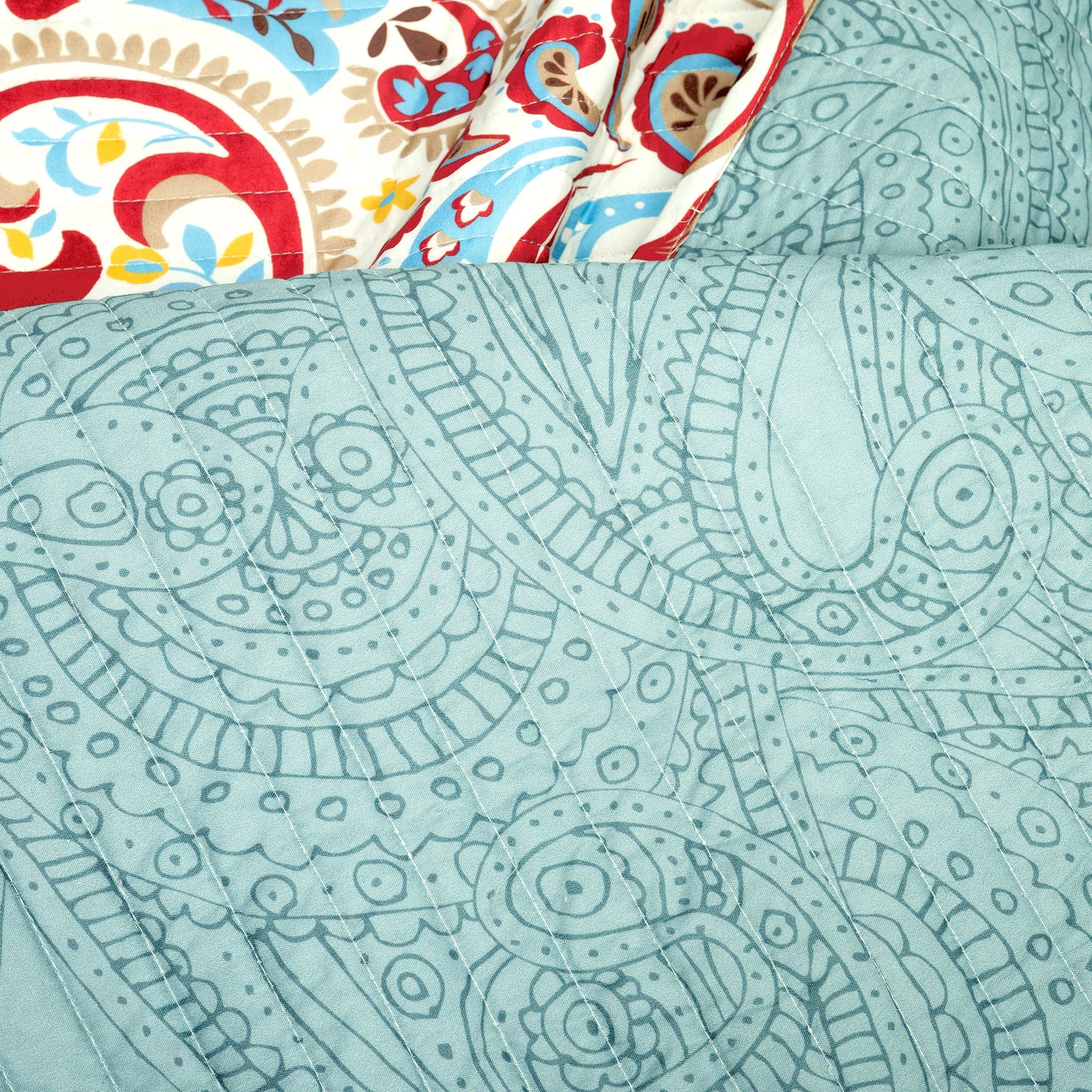 Boho Chic Quilt 3 Piece Set - Queen Size Bedspread with Matching Pillow Shams, Lightweight Cotton Coverlet for Bohemian Style Bedroom Decor - Perfect for Master Bedroom, Guest Room & Dorm Room