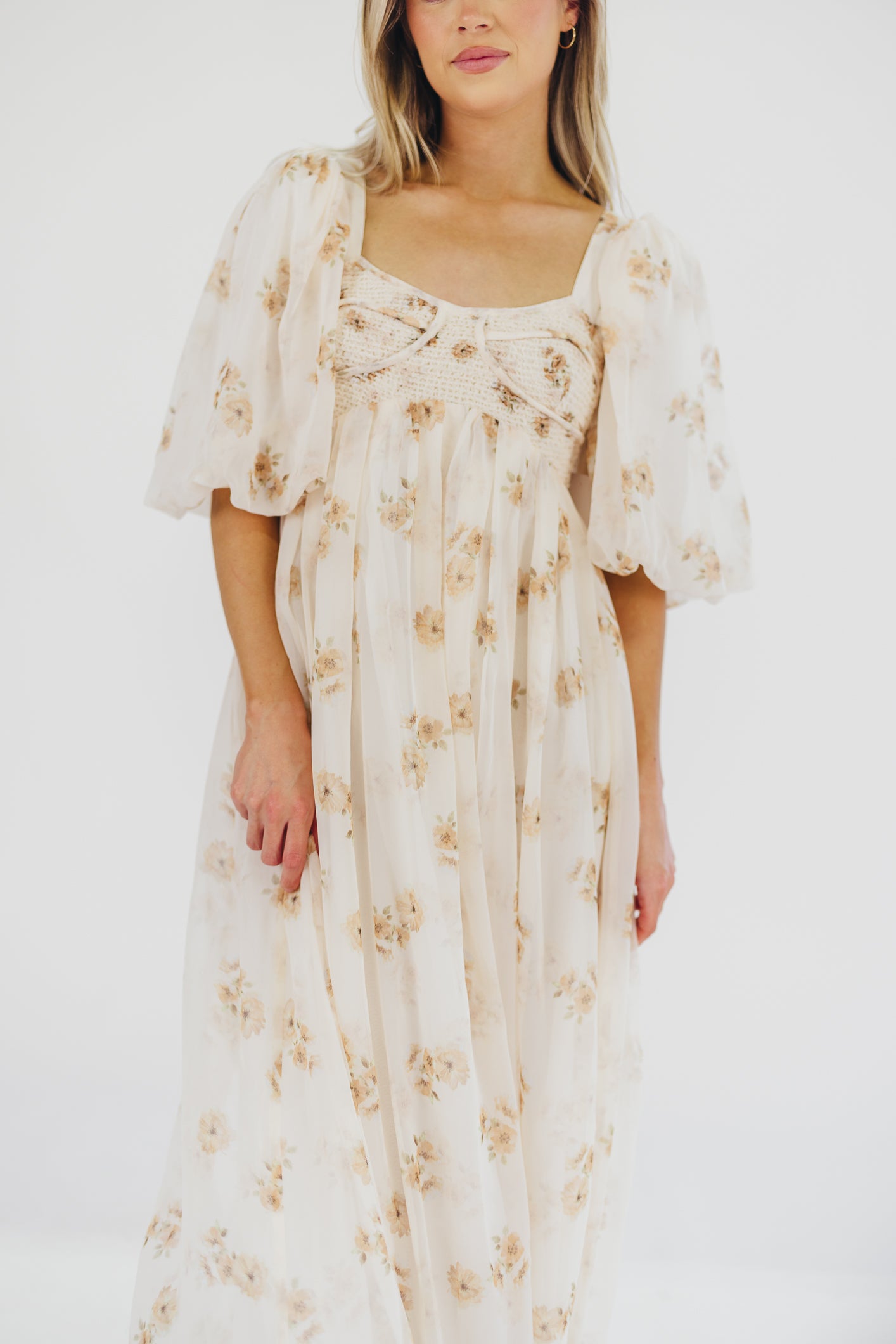 Harlow Maxi Dress in Taupe Floral - Bump Friendly Maternity Dress with Inclusive Sizing (S-3XL) | Perfect for Pregnancy, Beach Vacations & Special Occasions