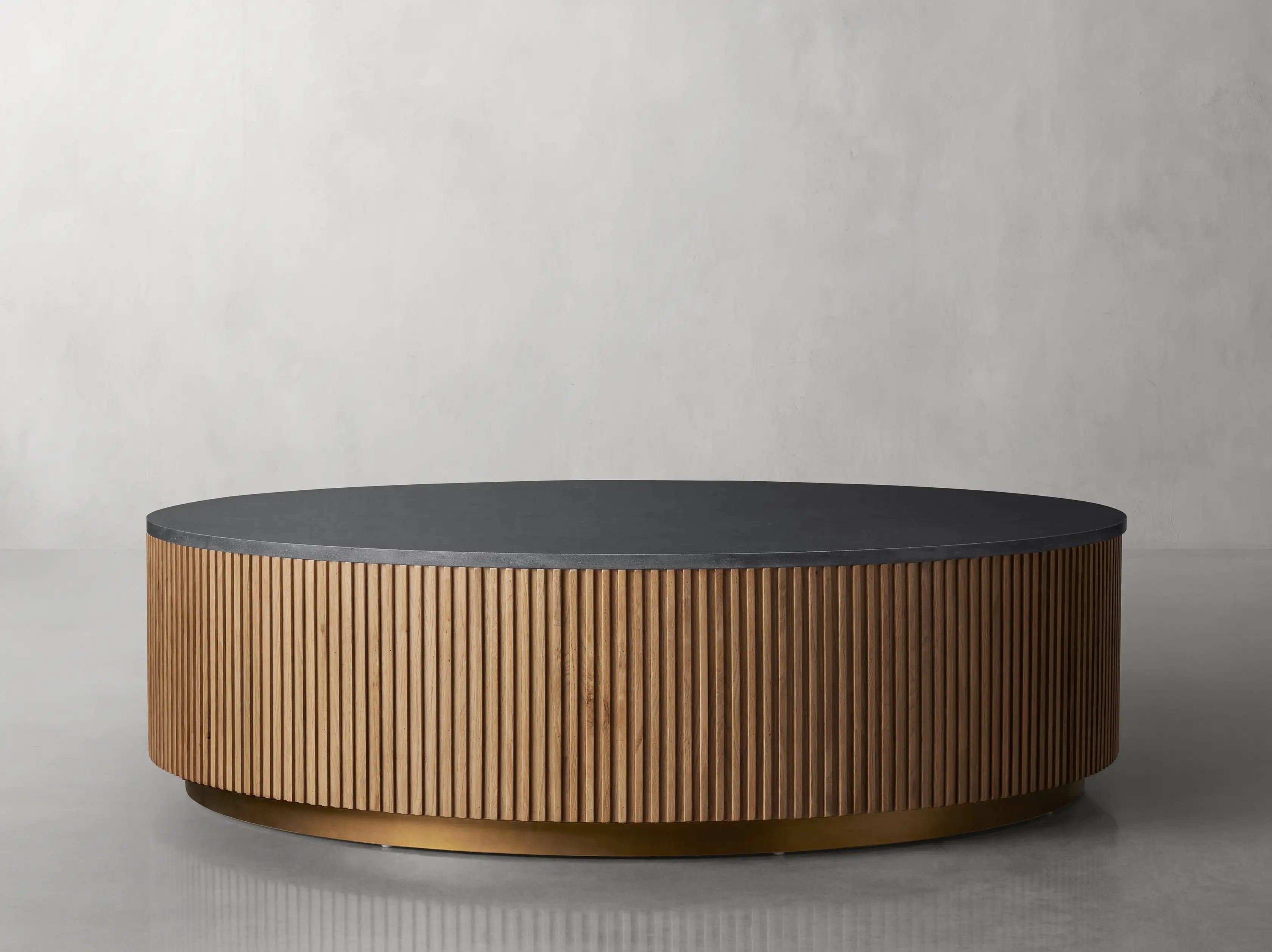 Modern Round Coffee Table - Stylish & Durable Living Room Centerpiece for Home Decor | Perfect for Small Spaces, Apartments & Cozy Gatherings
