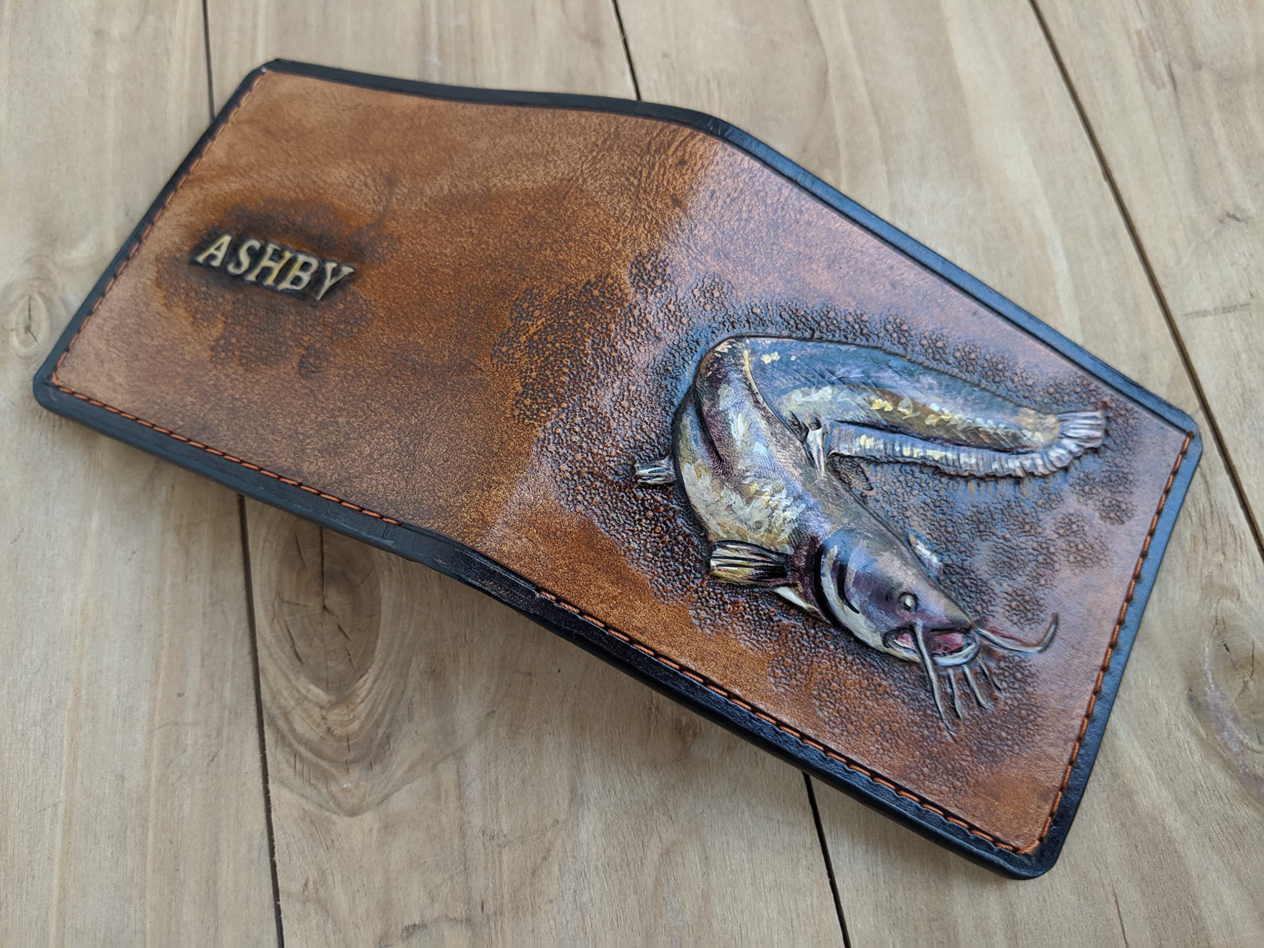 Handmade 3D Genuine Leather Catfish Fishing Wallet for Men - Custom Bifold Tooled Angler Wallet with Airbrush Art - Perfect Gift for Fishermen & Outdoor Enthusiasts