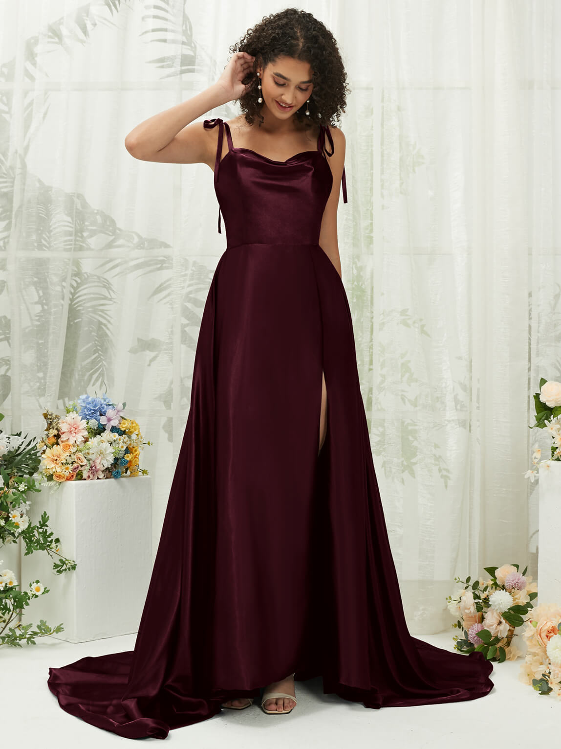 Elegant Cabernet Satin Sweetheart Neckline Adjustable Straps Formal Evening Gown with Hidden Pocket - Perfect for Prom, Wedding Guest, and Black Tie Events