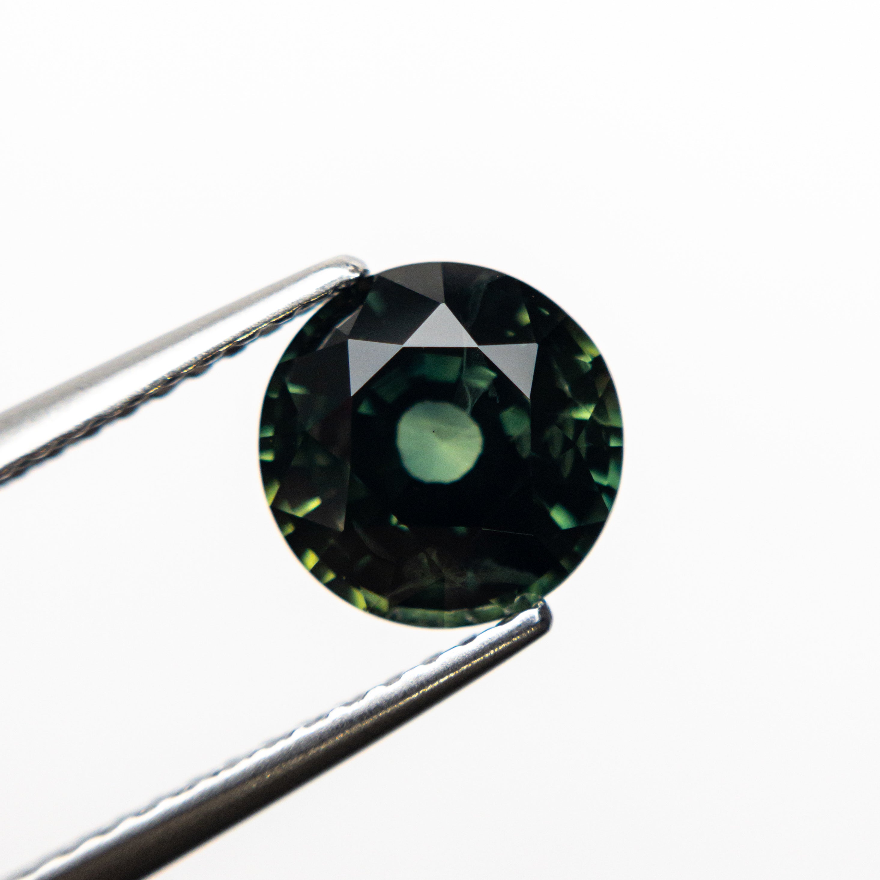 2.19ct Round Brilliant Sapphire Gemstone - 7.59x7.55x4.81mm Natural Blue Sapphire for Engagement Rings & Jewelry Making