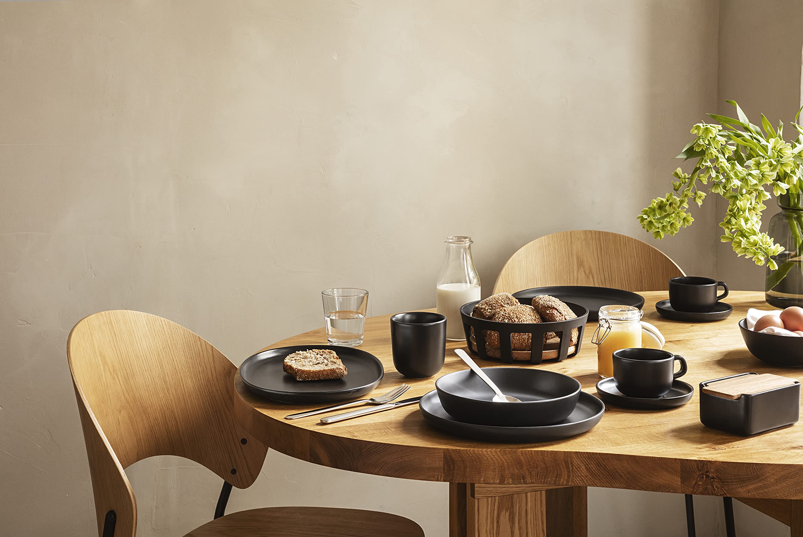 EVA SOLO Nordic Kitchen Butter Dish with Oak Lid - Black Modern Danish Design for Standard Butter Packs | Perfect for Dining Tables, Kitchen Countertops & Gift Giving