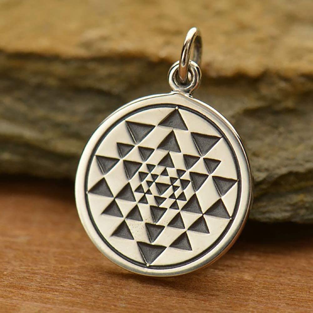 925 Sterling Silver Sri Yantra Pendant Necklace - Spiritual Jewelry for Meditation, Yoga & Chakra Balancing | Perfect Gift for Women