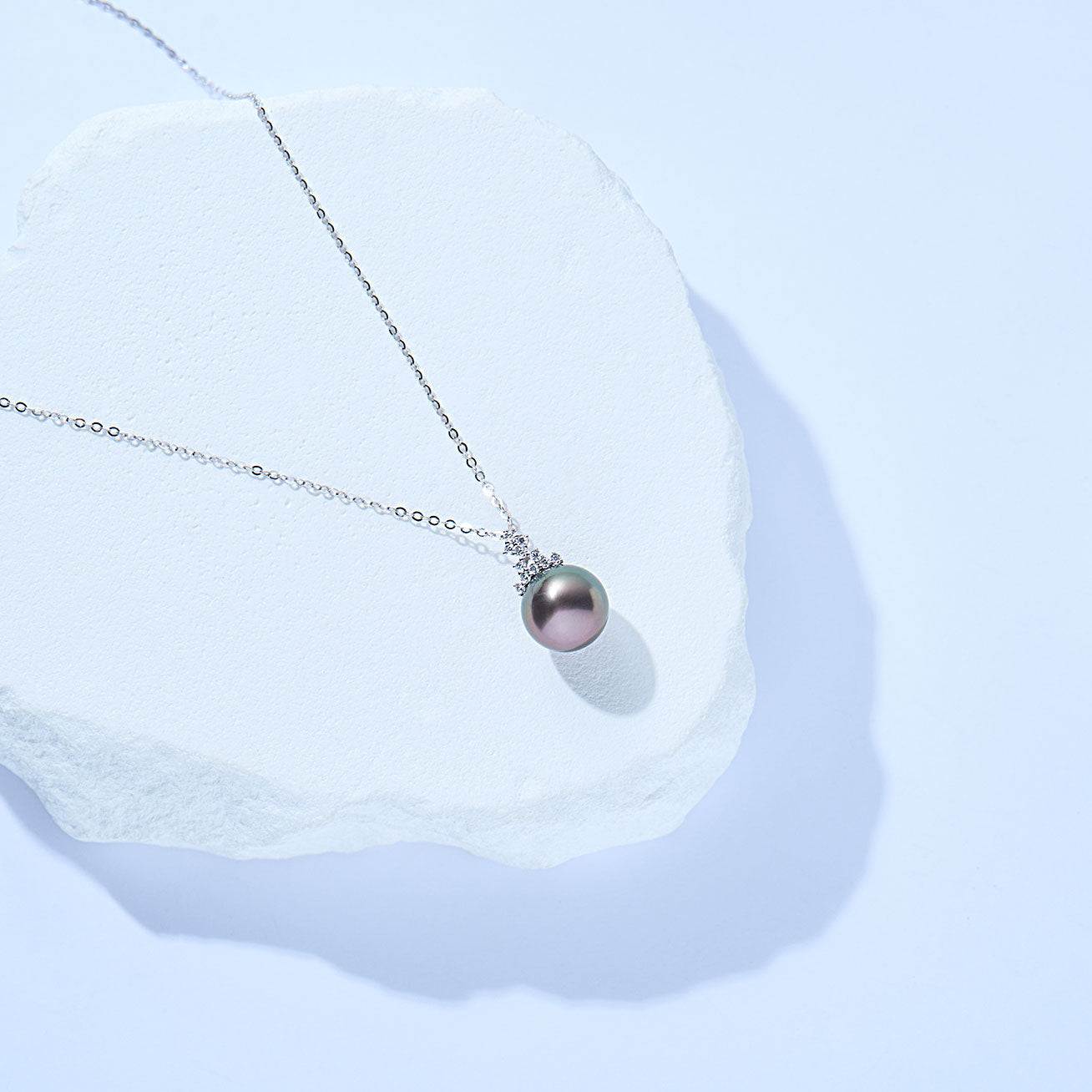 18K Solid Gold Tahitian Pearl Necklace for Women - Genuine Saltwater Pearl Jewelry - Elegant Gift for Wedding, Anniversary & Special Occasions