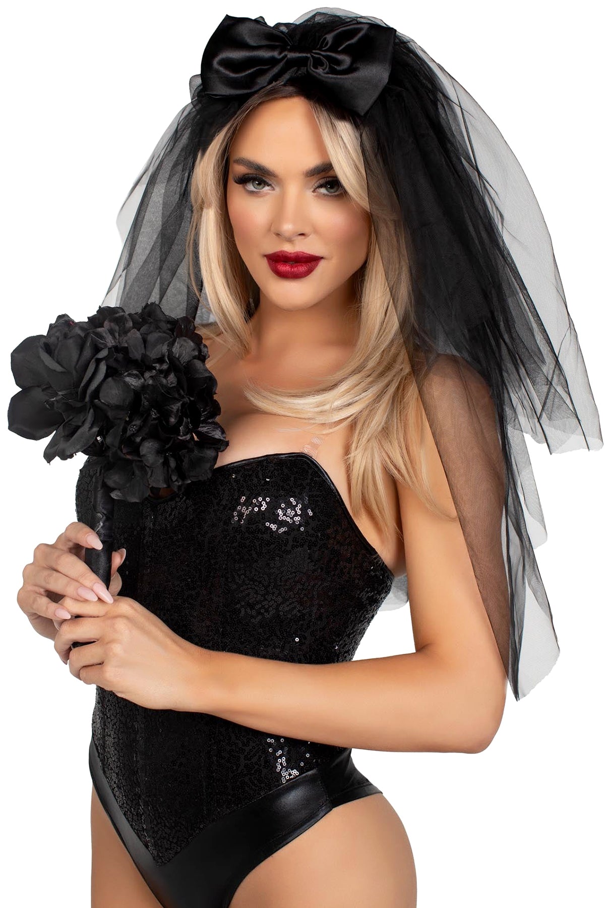 Elegant Bridal Veil with Bow - Perfect for Weddings, Bridal Showers & Photo Shoots - White Lace Wedding Veil with Delicate Bow Detail