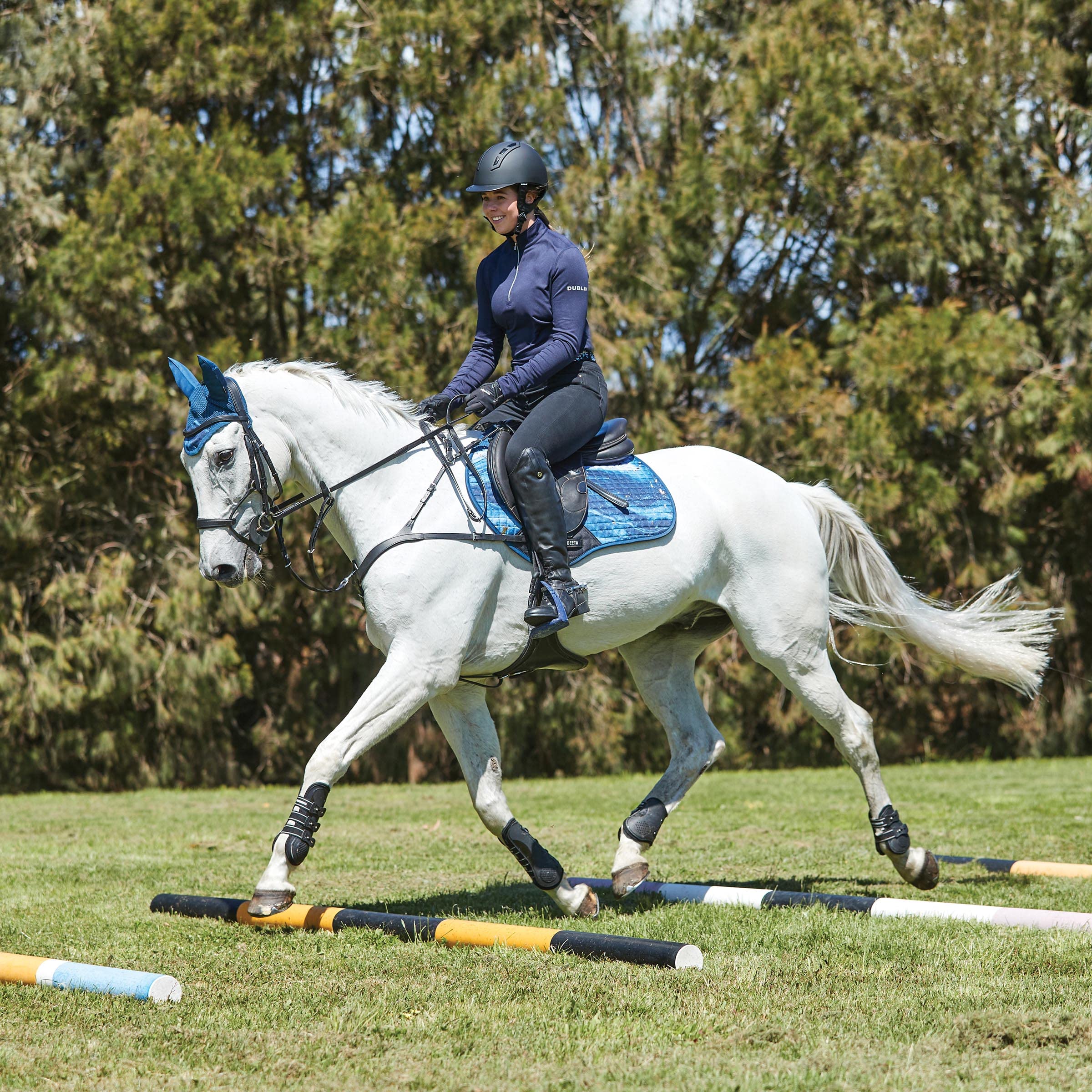 Weatherbeeta Prime Marble Shimmer Jump Shaped Saddle Pad - Breathable Equestrian Riding Pad for Horses - Perfect for Show Jumping, Dressage & Training Sessions