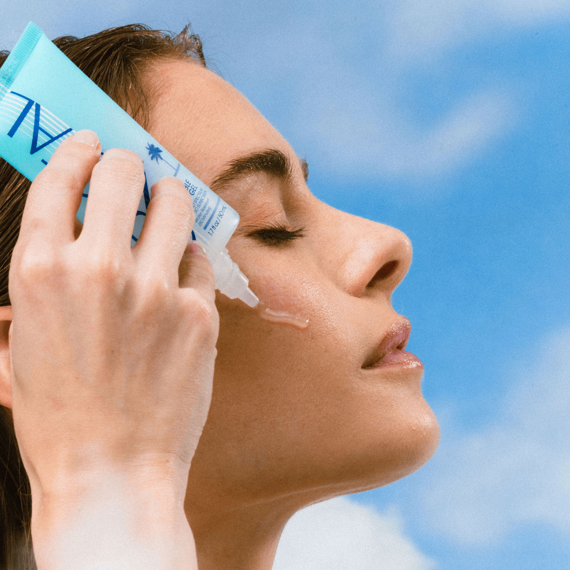 SPF 50 Sunscreen Gel with Crystal Extract - Lightweight, Non-Greasy Face & Body Sun Protection for Outdoor Activities, Beach, and Daily Use
