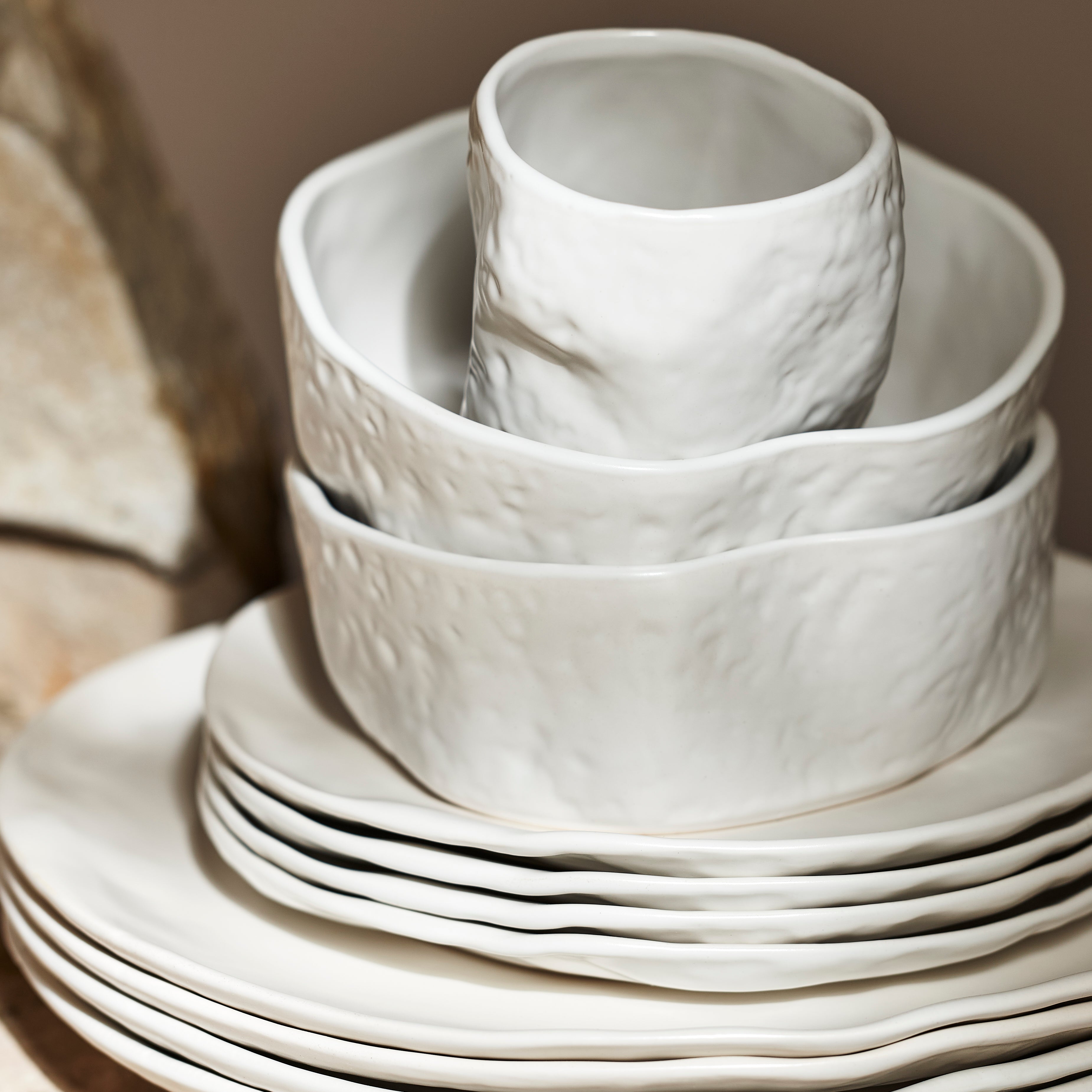 Premium Atik Stoneware Dinnerware Set - Elegant White Porcelain Plates, Bowls & Mugs - Perfect for Family Dinners, Holiday Gatherings & Restaurant Use
