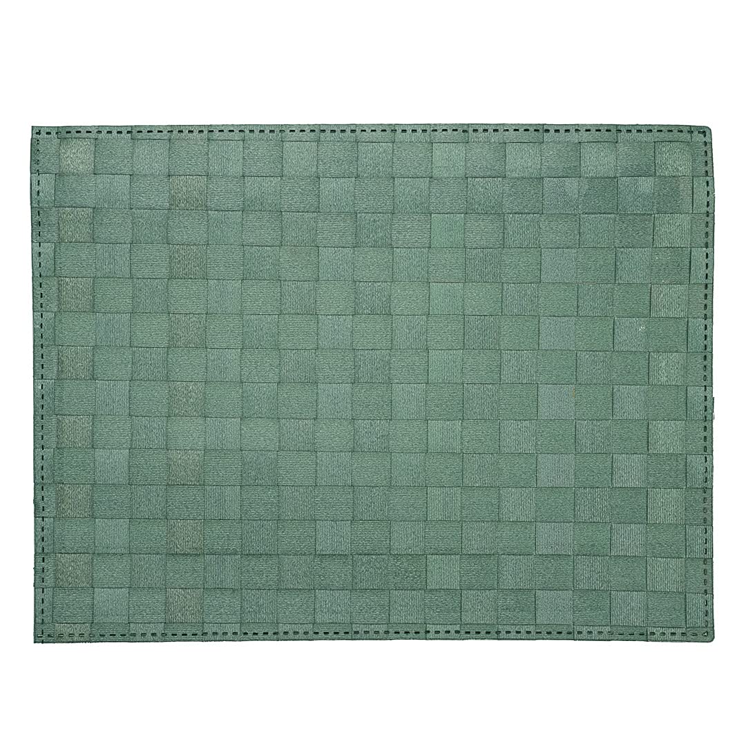 Restaurantware Macroweave 16 x 12 Inch Woven Placemats Set of 6 - Durable & Easy Clean Rectangle Table Mats for Dining Room, Kitchen, or Restaurant Use - Eco-Friendly Plastic Placemats for Everyday Meals & Entertaining