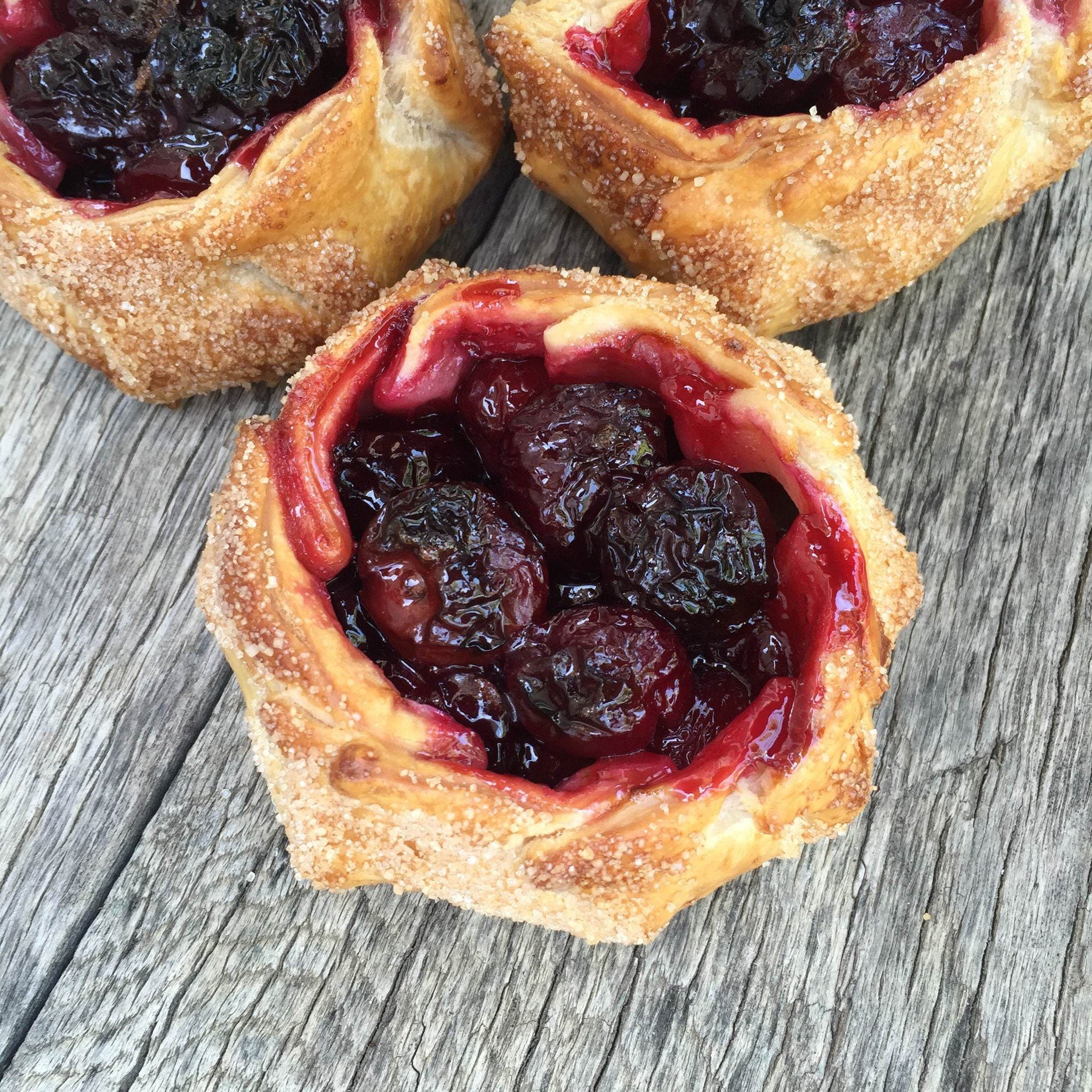 Delicious Cherry Tartlets - Sweet Mini Cherry Pies for Dessert, Parties & Holiday Baking | Perfect for Afternoon Tea, Gifts & Family Gatherings