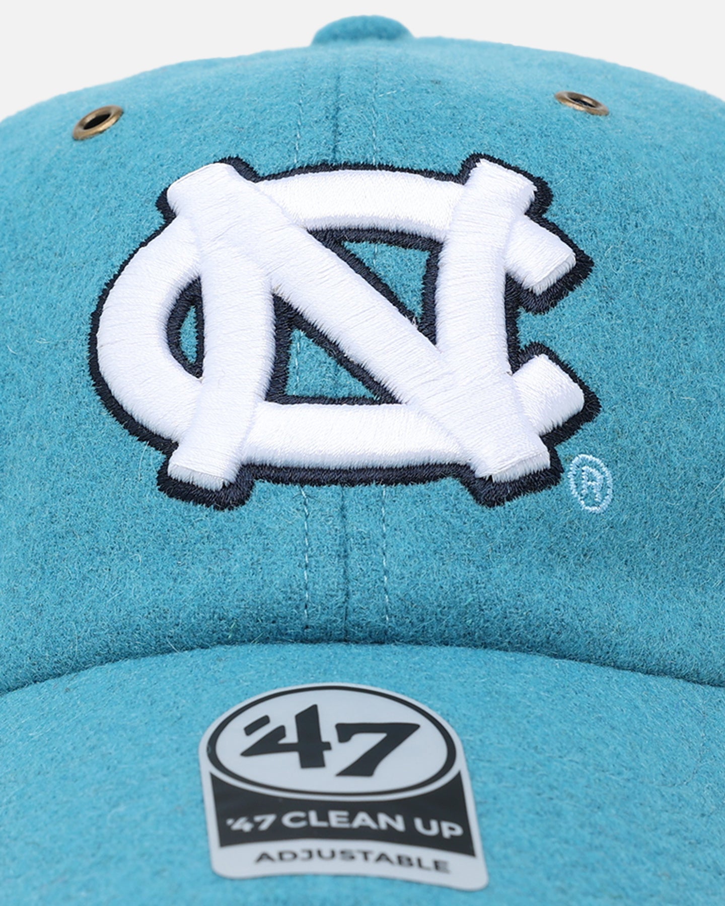 47 Brand University of North Carolina Tar Heels Wooly Clean Up Strapback Columbia - Stylish Adjustable Baseball Cap for UNC Fans, Alumni & Sports Enthusiasts - Perfect for Game Day, Tailgating & Campus Wear