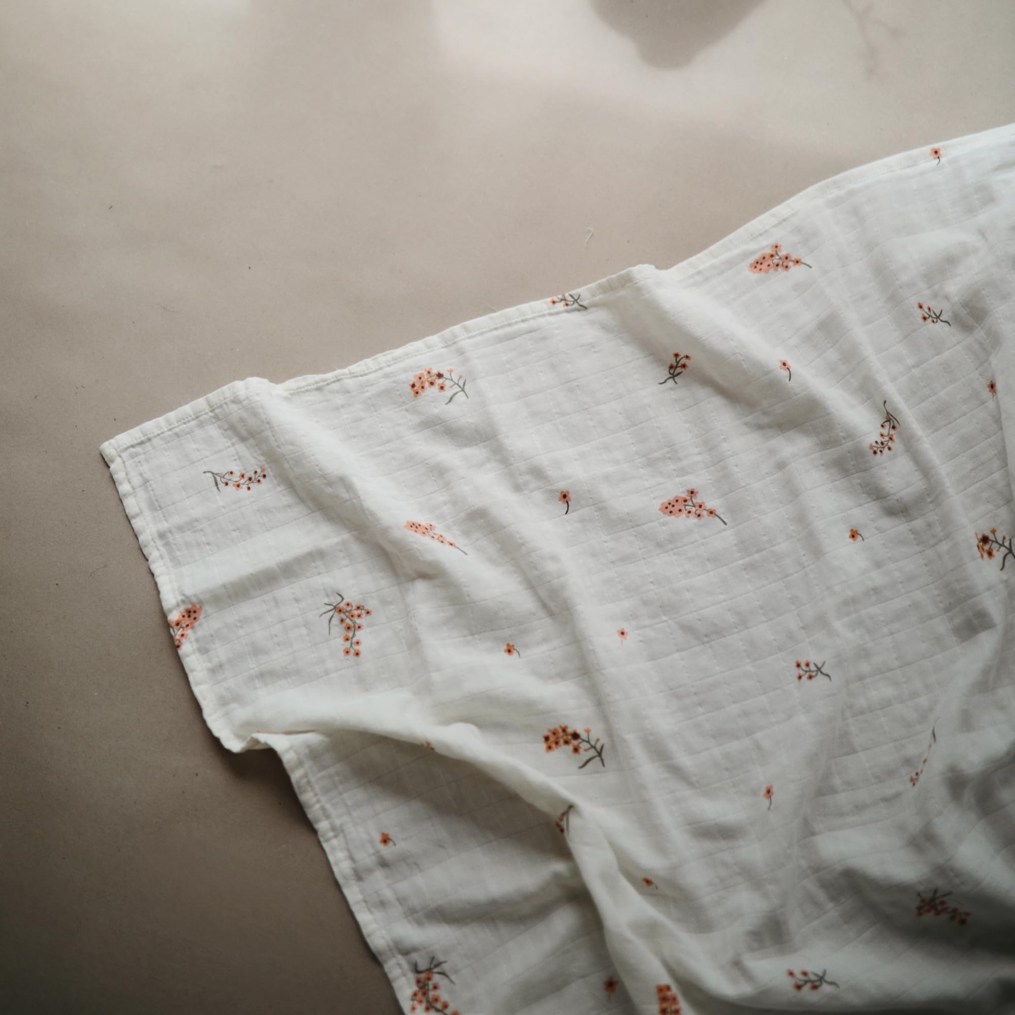 Mushie Muslin Baby Swaddle Blanket - 100% Organic Cotton Soft Breathable Receiving Blanket for Newborns | Flowers Print | Perfect for Swaddling, Nursing & Stroller Cover