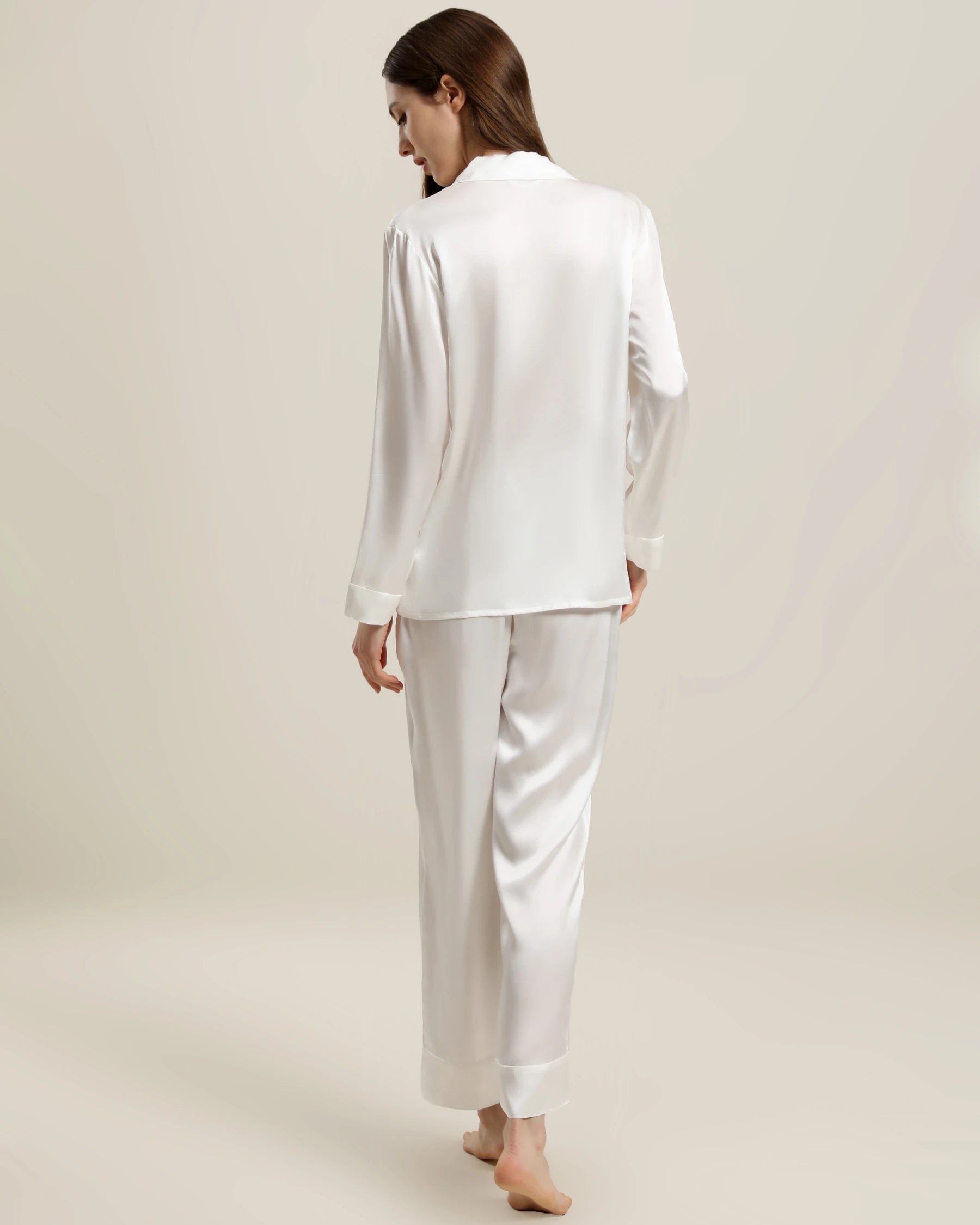 Luxury Women's Silk Pajama Set - Soft 100% Mulberry Silk Two-Piece Sleepwear for Women, Perfect for Relaxing at Home, Spa Days & Romantic Getaways