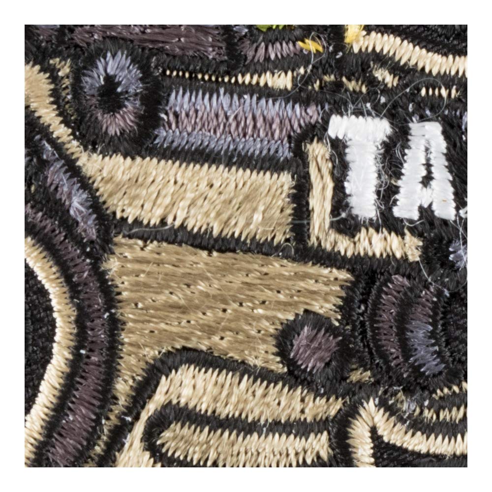 Tactical Handgun Camouflage Iron On Patches - 3.5x2.5 Inch Embroidered Gun & Weapon Patches for Jackets, Bags, Jeans - DIY Sew On Military Style Decorative Clothing Accessories - Perfect for Outdoor Activities, Hunting, Airsoft & Tactical Gear Customization