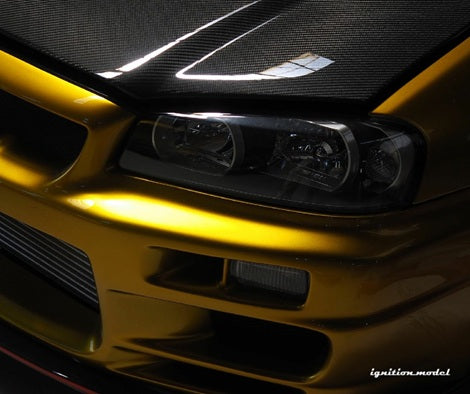 1:18 Scale Nissan Skyline R34 GT-R TOP SECRET Gold Diecast Model Car - Collectible Japanese Sports Car for Display & Racing Enthusiasts - Perfect for Home Office Decor, Car Shows & Gift Giving