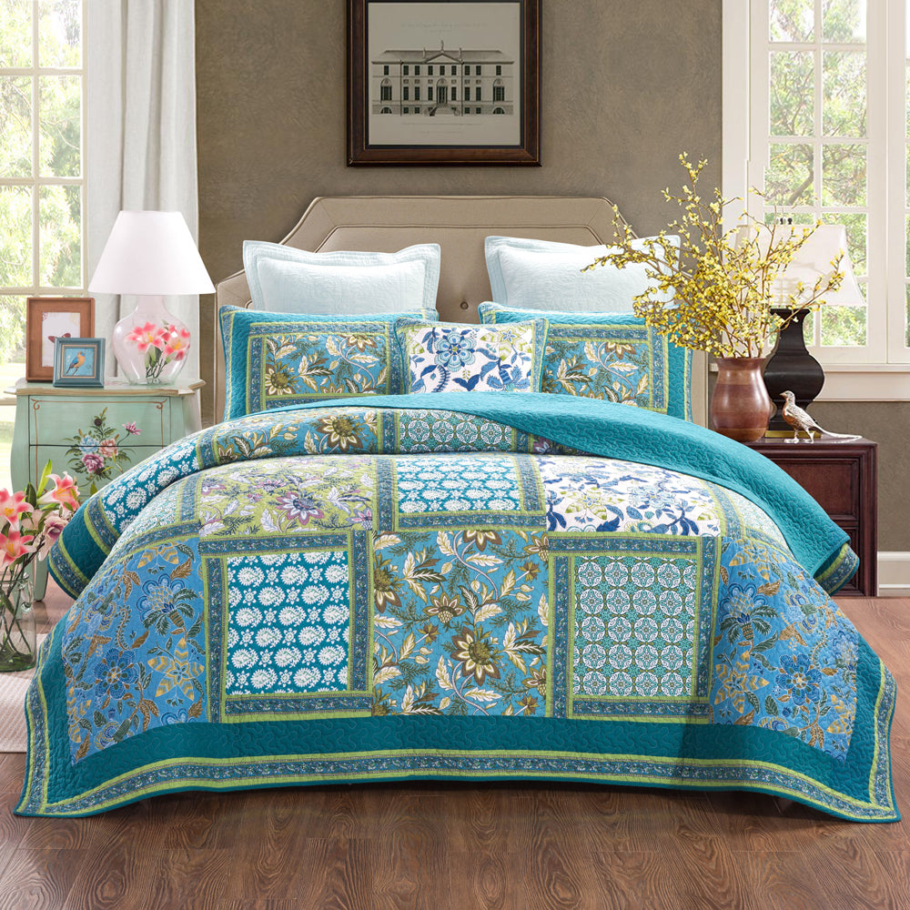Luxury Aquamarine Blue Queen Size Coverlet Set - Soft & Breathable Bedspread for Comfortable Sleep | Perfect for Master Bedroom, Guest Room & Hotel Decor