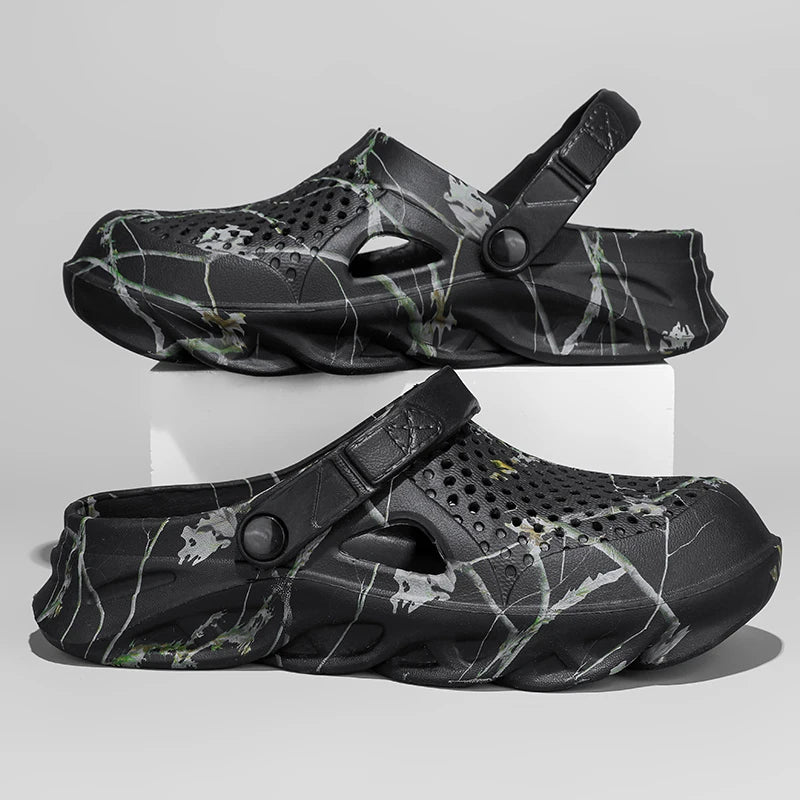**Men's Summer Sandals - Breathable Holey Flip Flops & Clogs for Beach, Pool, and Casual Wear - Lightweight Comfortable Fashion Slippers**
